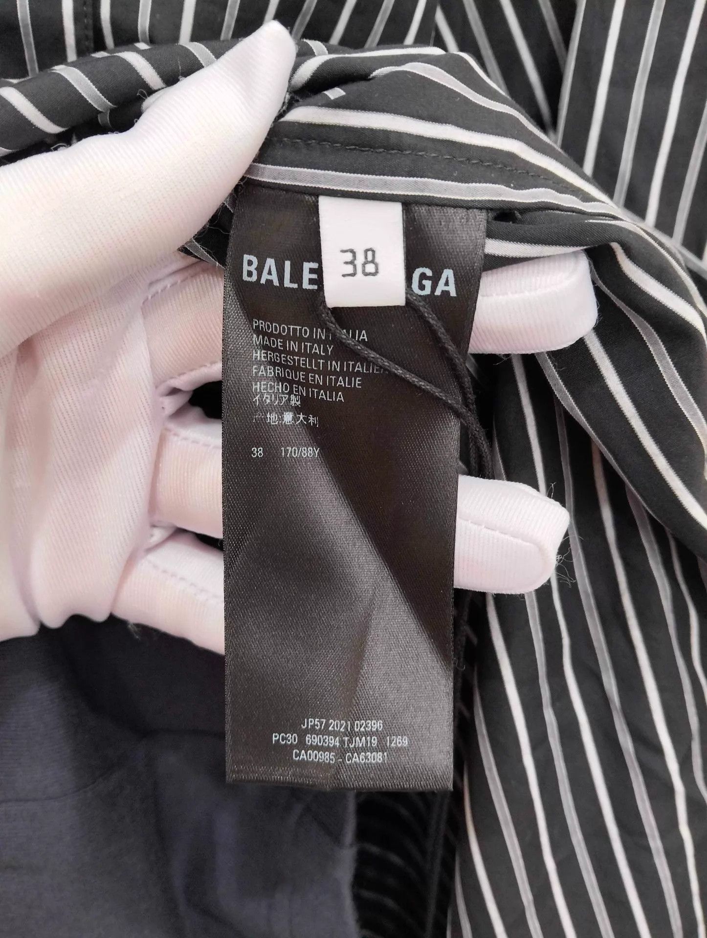 Balenciaga Balenciaga Striped Poplin 5-Sleeve Shirt 38 99 New Size US S / EU 44-46 / 1 - 4 Thumbnail