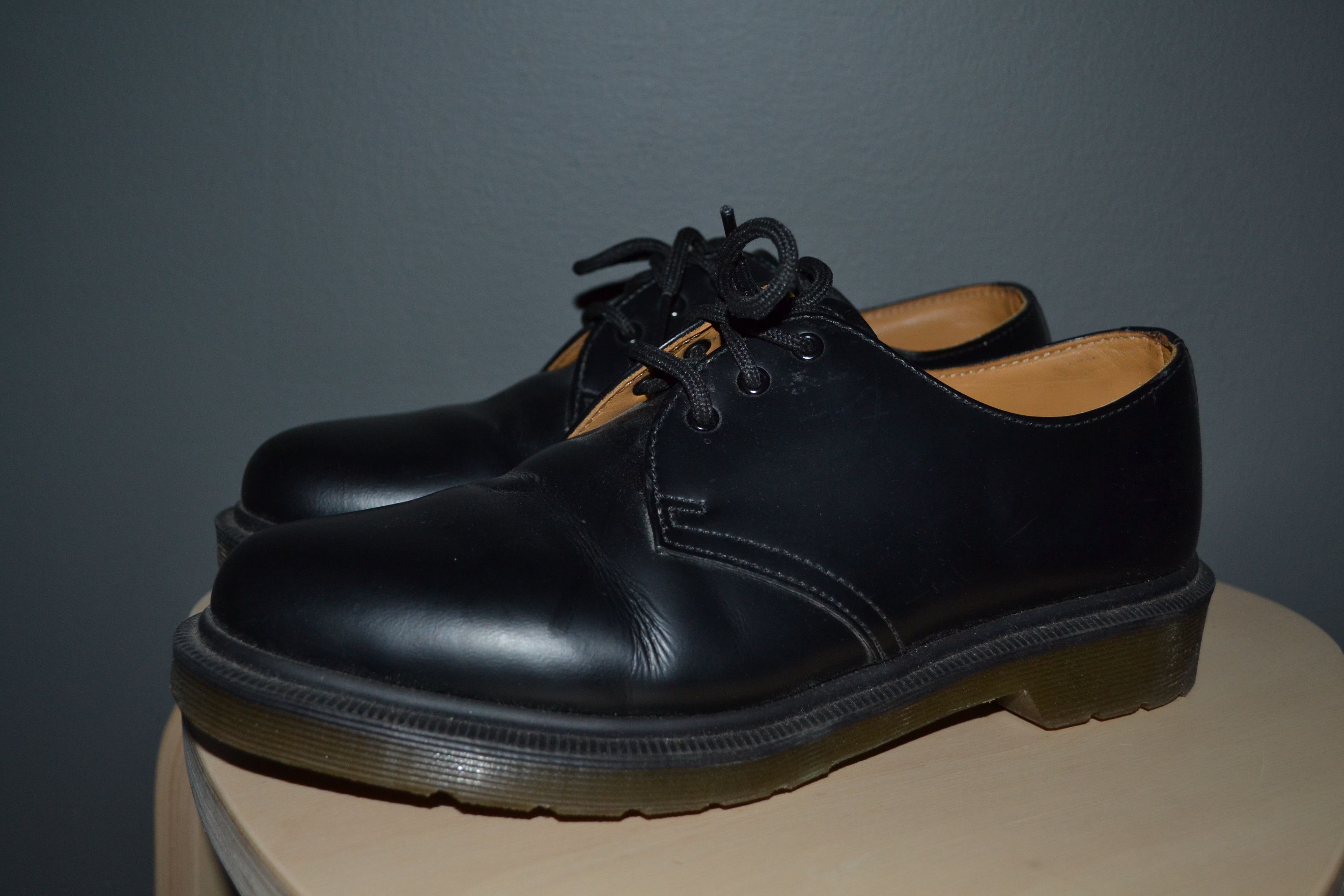 Dr. Martens Dr. Martens 1461 PW Mens Shoes Black 7 US Size US 7 / EU 40 - 2 Thumbnail