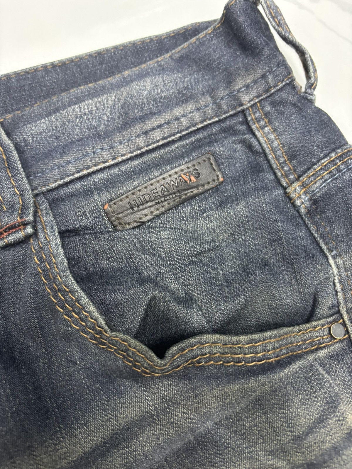 Nicole Club HIDEWAYS NICOLE Flare Slim Cut Dark Denim Distress Jeans Size US 32 / EU 48 - 13 Thumbnail