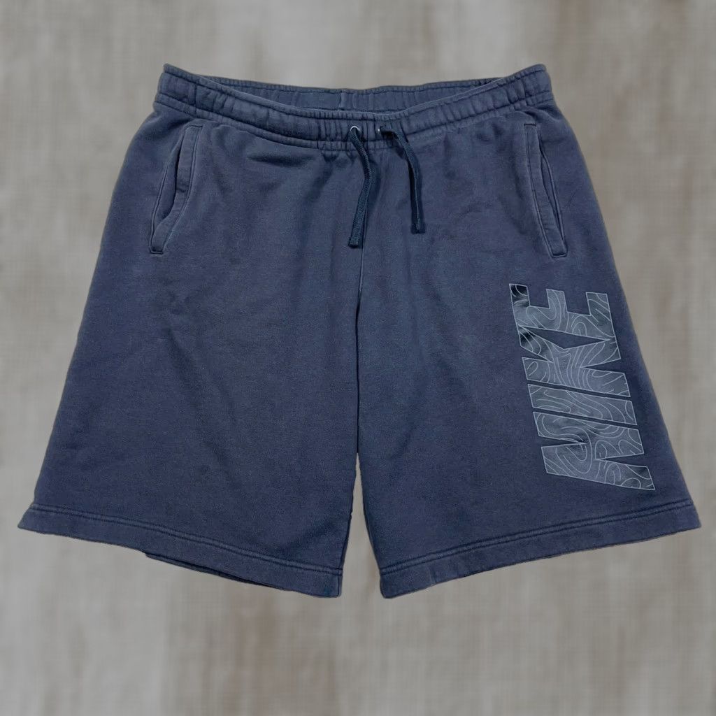 Nike Nike Sweat Shorts Men XL Gray Fleece Basic Retro Gym Training Adult Sweatpants Color Gray Nike Brand Logo Modern Sports 80s? Size US 36 / EU 52 - 1 Thumbnail
