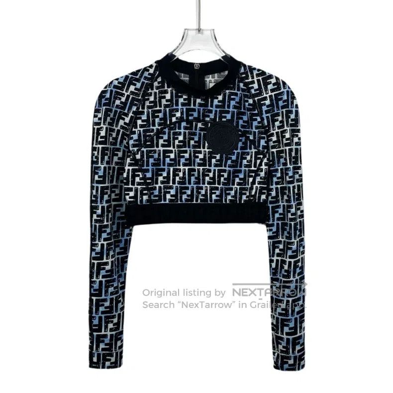 Fendi Fendi Color-Blocked Logo Letter Full Print Crew Neck Long Size XS / US 0-2 / IT 36-38 - 1 Thumbnail