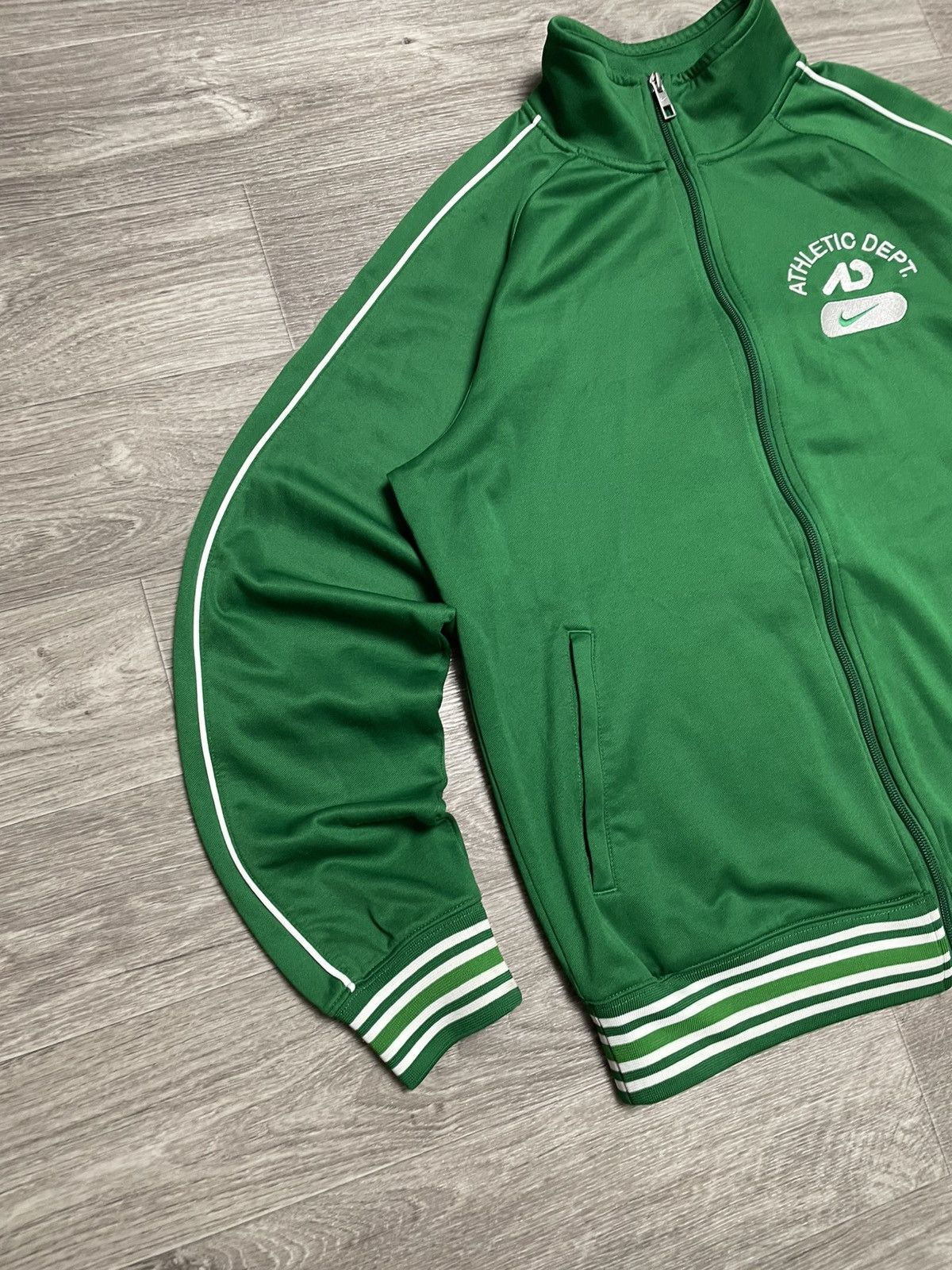 Nike Vintage Nike Athletic Dept. Green Track Jacket Size US M / EU 48-50 / 2 - 4 Thumbnail