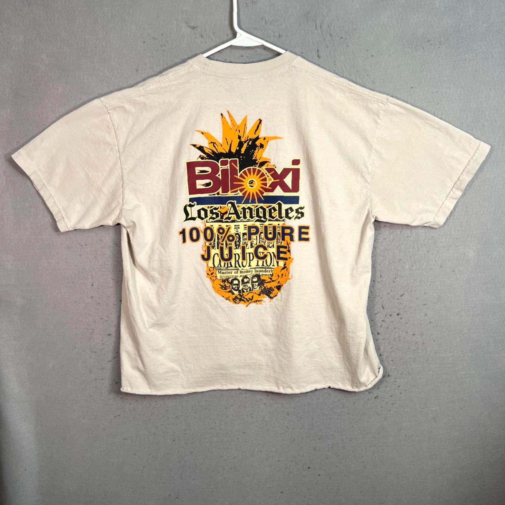 Vintage VINTAGE Biloxi Los Angeles Graphic T-Shirt XL Beige Short Sleeve Mens 100% Pure Cotton Shirt XL Beige Mens Graphic T-Shirt 100% Pure Cotton Size US XL / EU 56 / 4 - 2 Thumbnail
