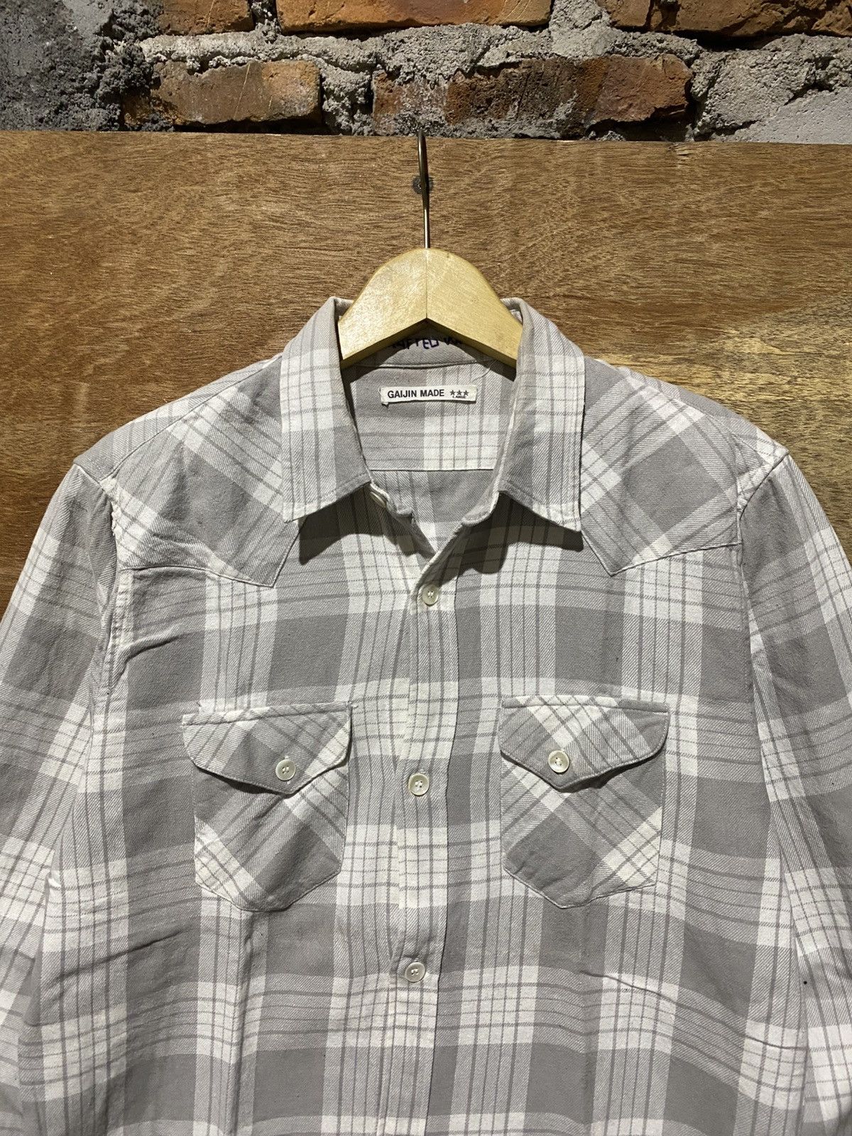 Japanese Brand 💸BINDING OFFER💸 GAIJIN MADE HANDCRAFTED PLAID FLANNELSHIRT Size US M / EU 48-50 / 2 - 3 Thumbnail