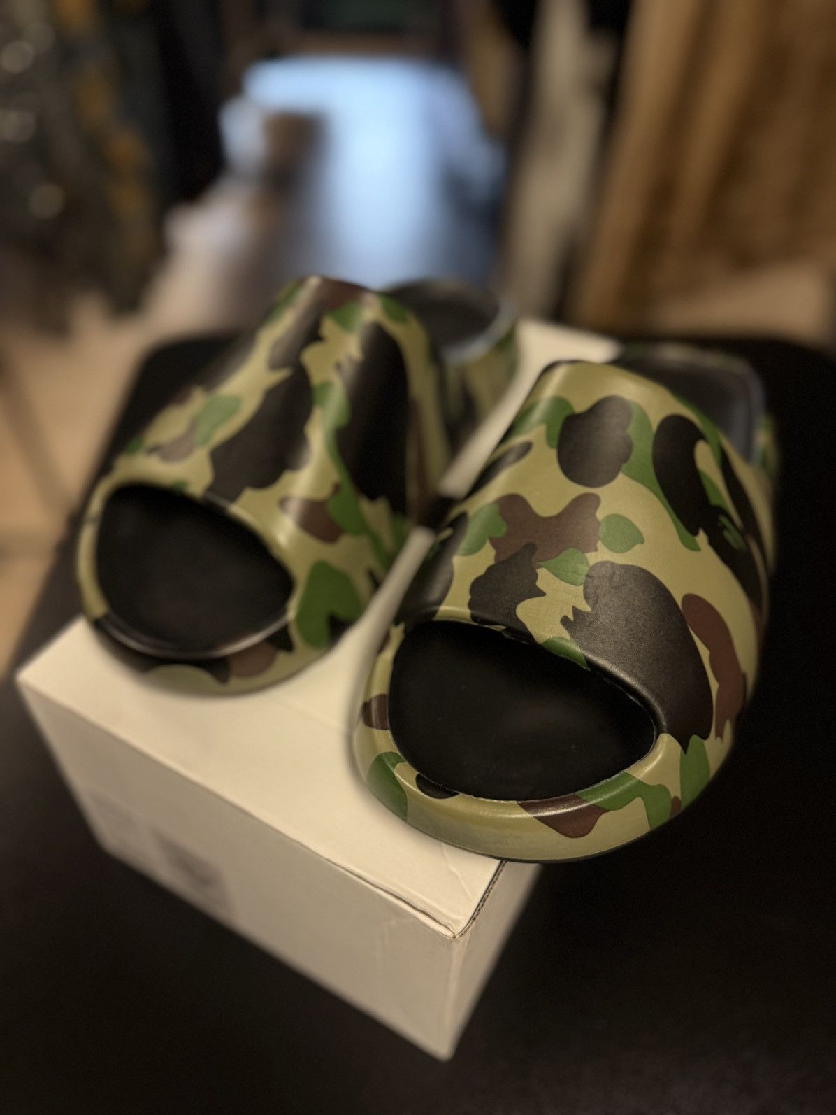 Bape Bape A Bathing Ape Green Camo Slides Size 11US Size US 11 / EU 44 - 3 Thumbnail