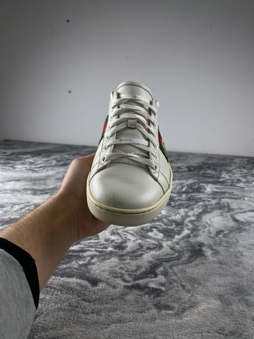 Gucci Gucci Ace Embroidered Bee Low-Top Sneakers Women Size 39 Size US 9 / IT 39 - 13 Thumbnail