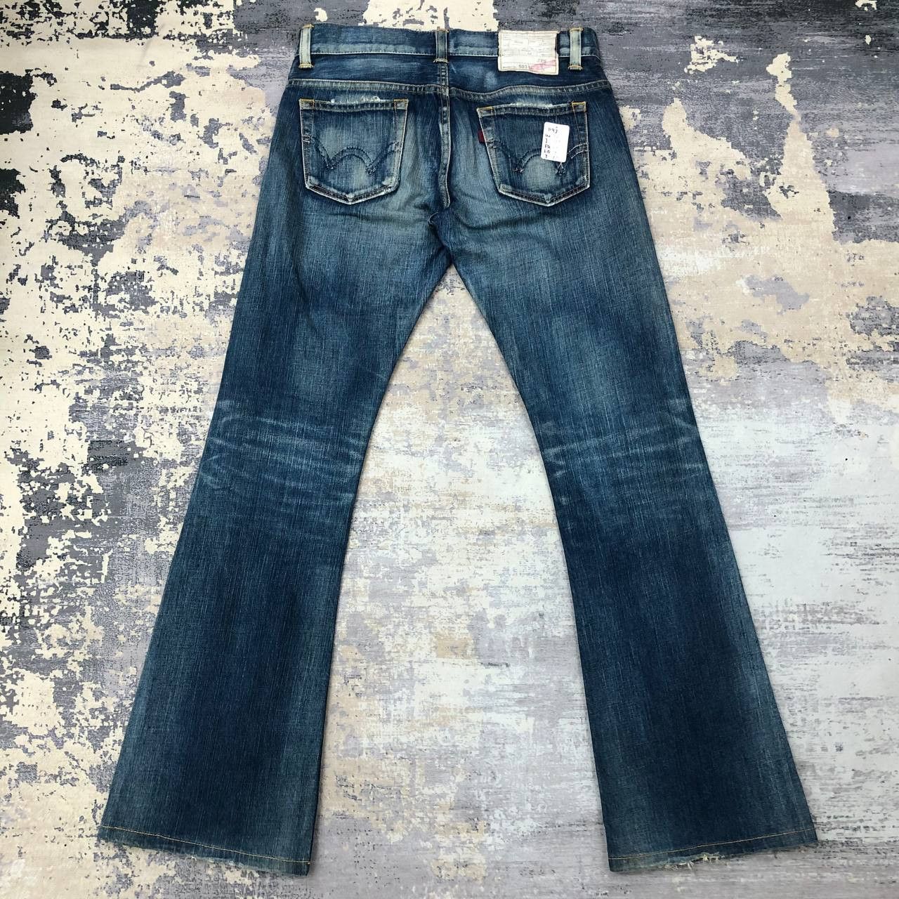 Edwin P92 VTG EDWIN FLARED DISTRESSED JEANS Size 32" / US 10 / IT 46 - 2 Thumbnail