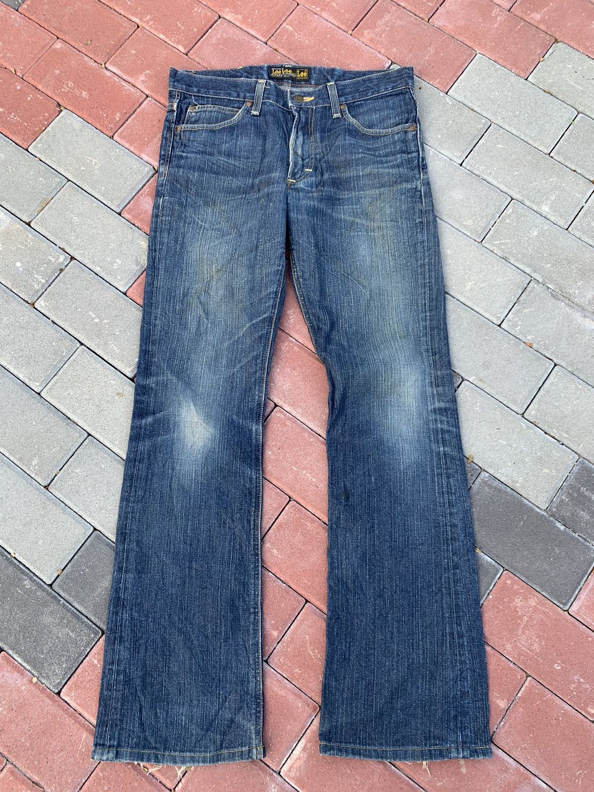 Lee Flare Lee Rider & faded blue. Size US 32 / EU 48 - 2 Thumbnail