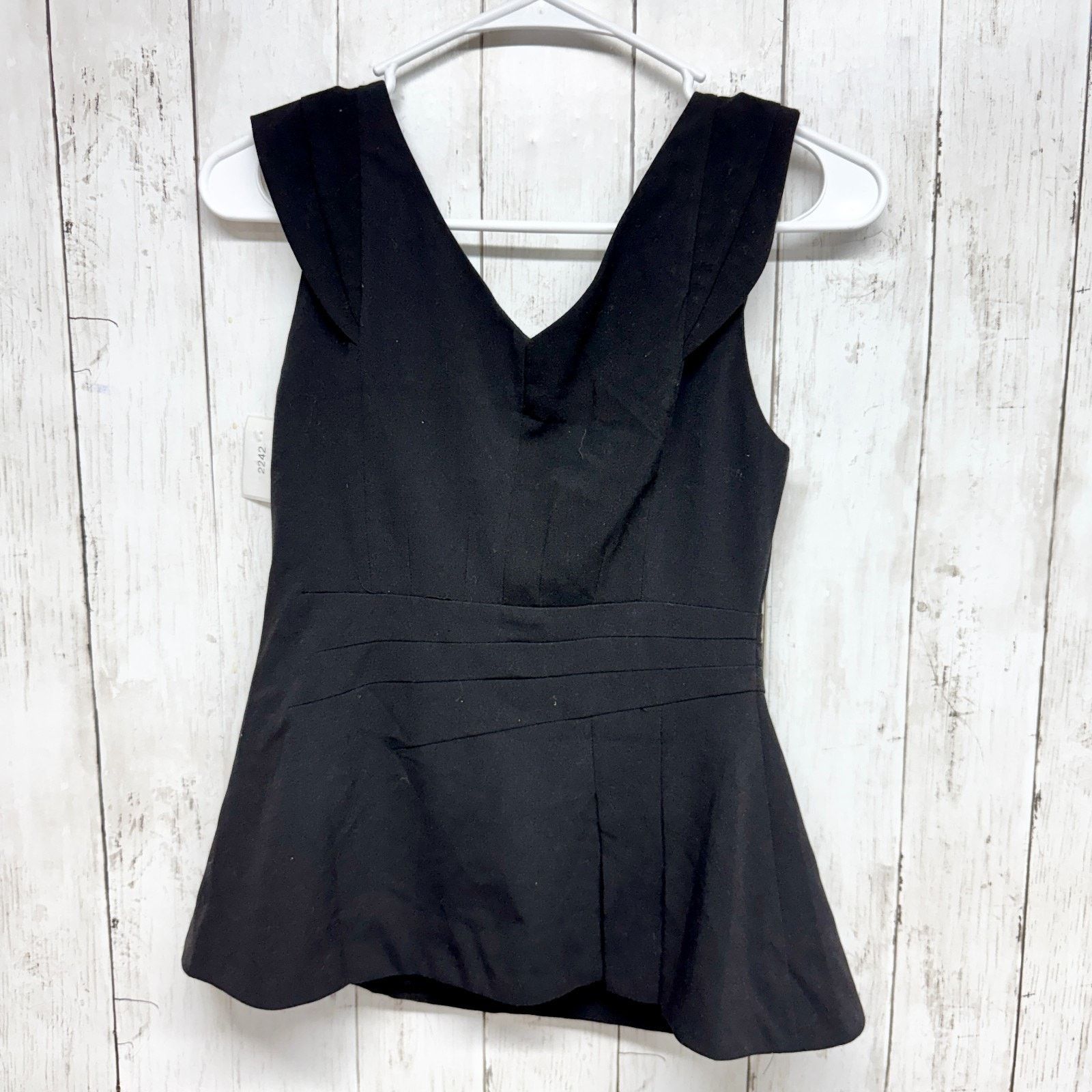 Other Floreat Top Women Sz 2 Black Ruffle Vneck Sleeveless Blouse Size XS / US 0-2 / IT 36-38 - 7 Thumbnail