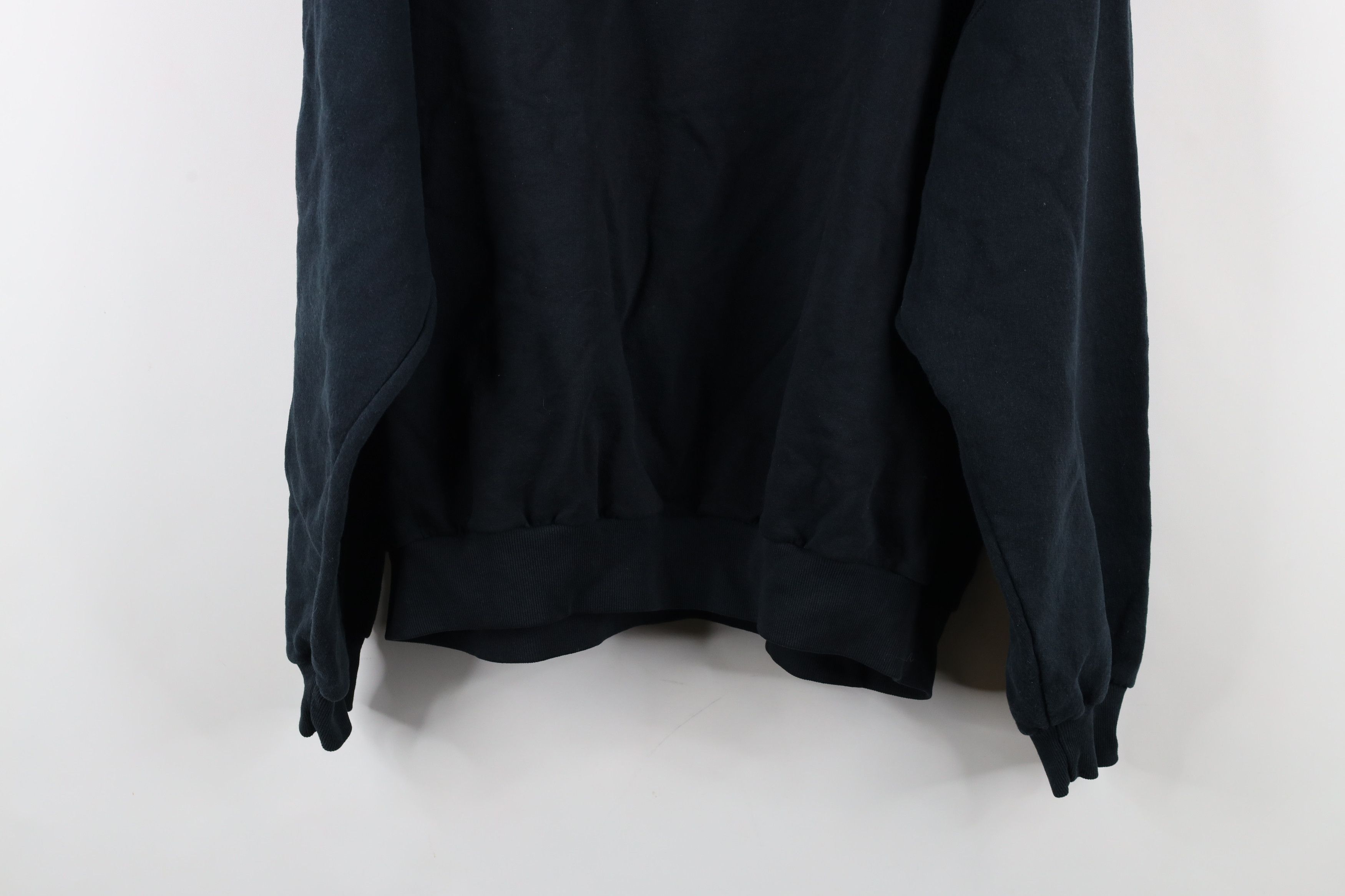 Vintage Vintage 90s Streetwear Faded Blank Crewneck Sweatshirt Black Size US XL / EU 56 / 4 - 11 Thumbnail