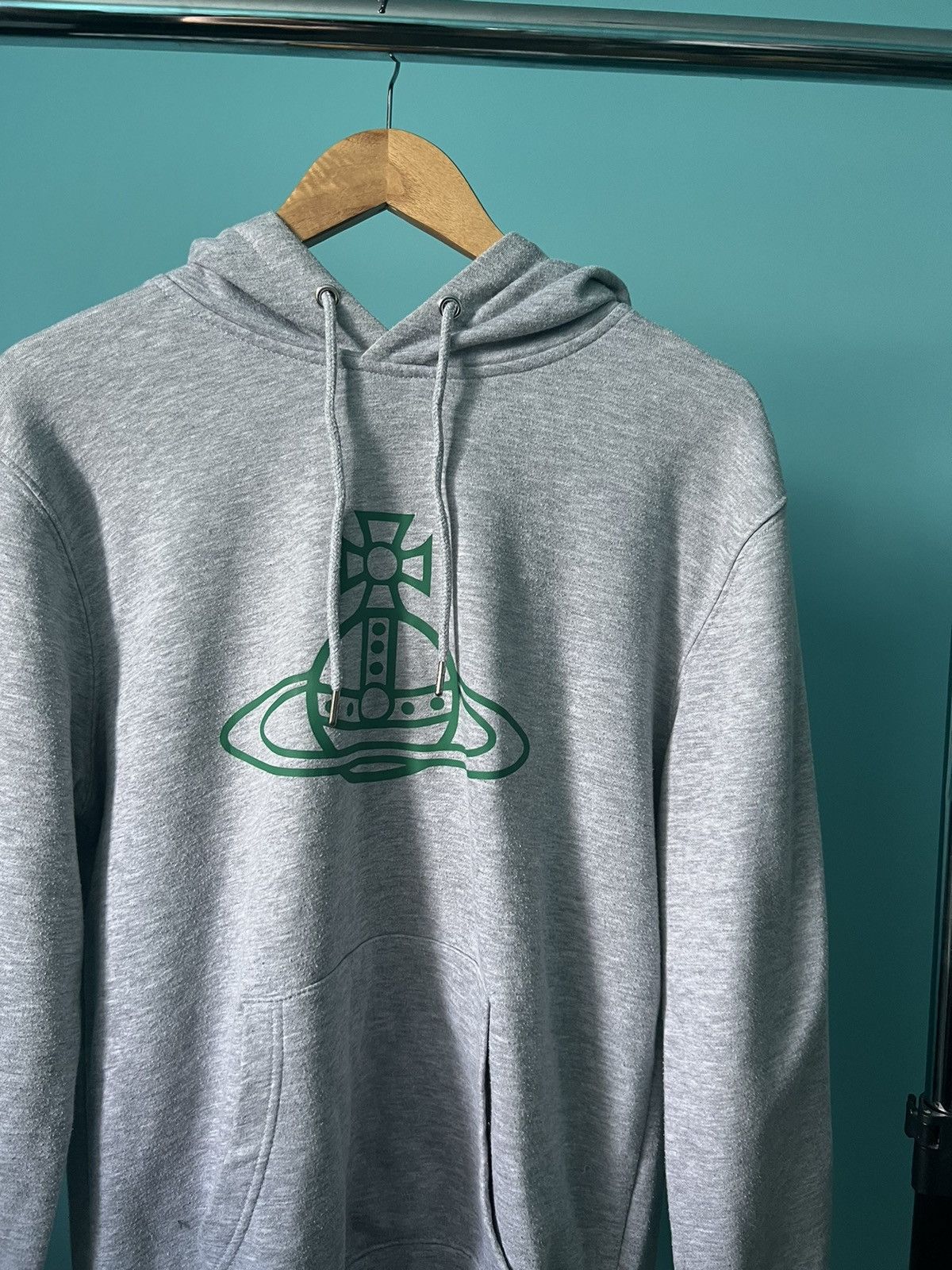 Vivienne Westwood Vivienne Westwood Hoodie Big Logo Sweater Size US M / EU 48-50 / 2 - 2 Thumbnail