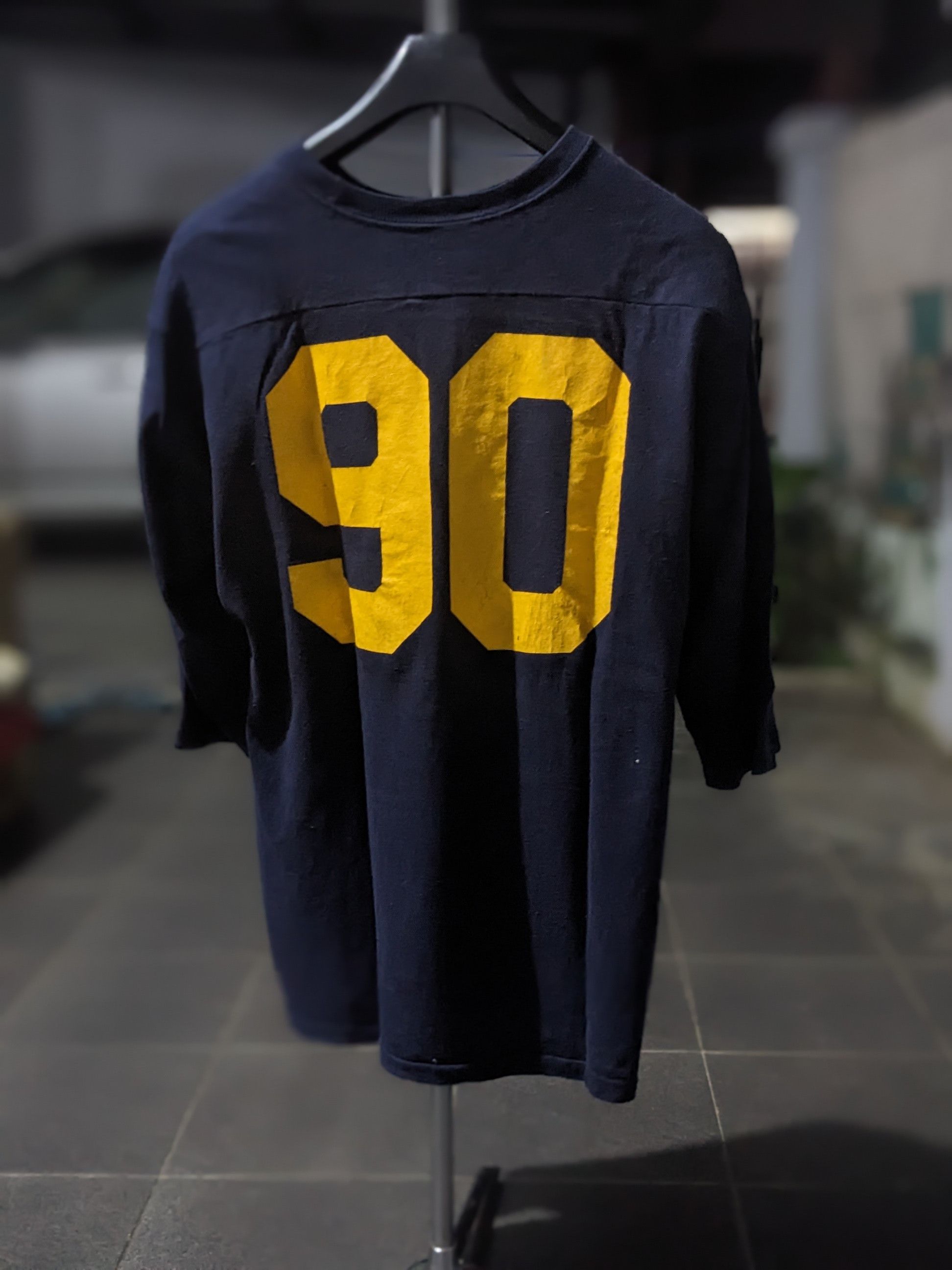 Vintage Vintage 80s Notre Dame NCAA t shirt Size US L / EU 52-54 / 3 - 1 Thumbnail