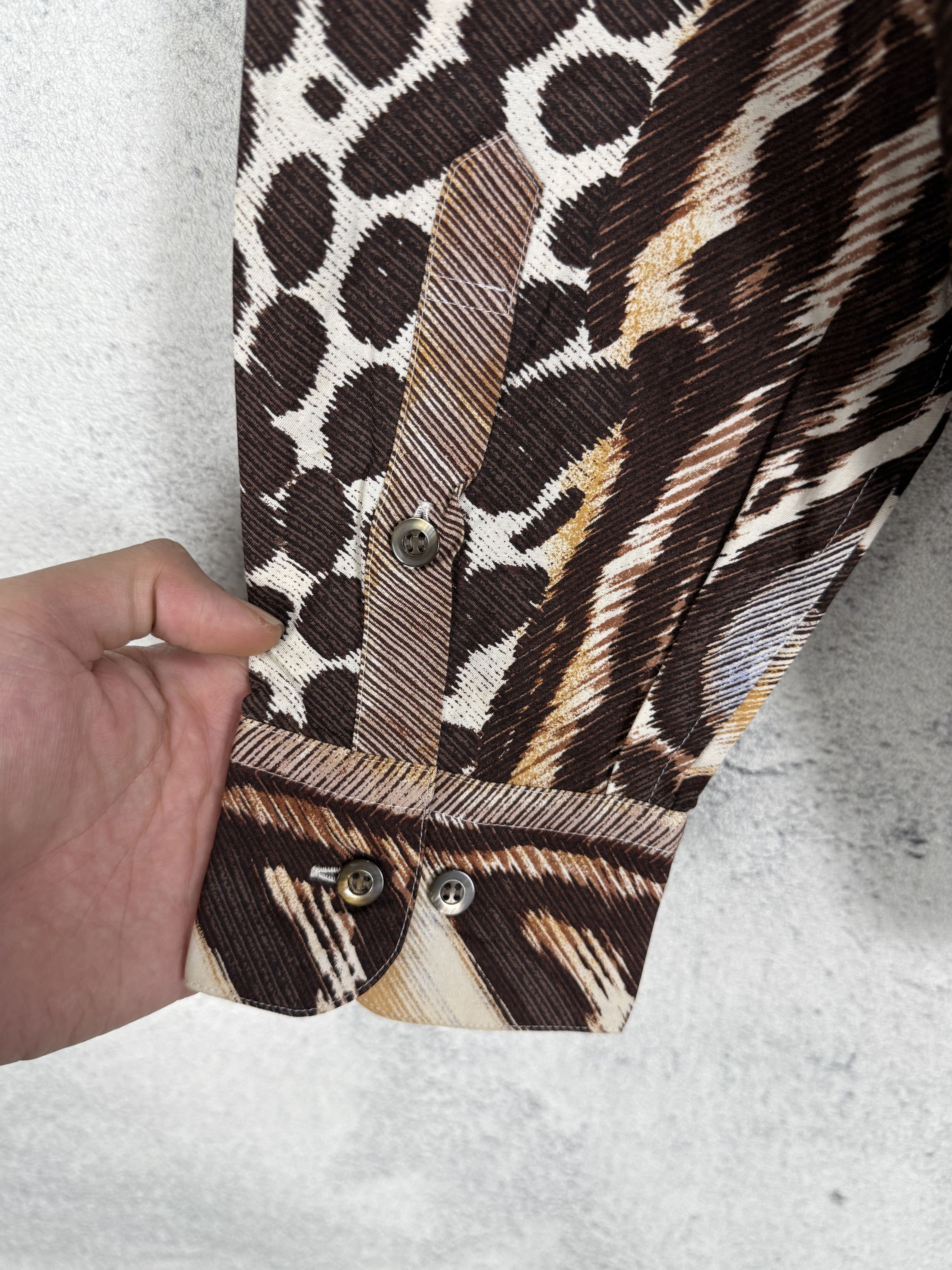 Valentino Valentino Valentino Garavani Abstract Animal Pattern Shirt Size US M / EU 48-50 / 2 - 6 Thumbnail