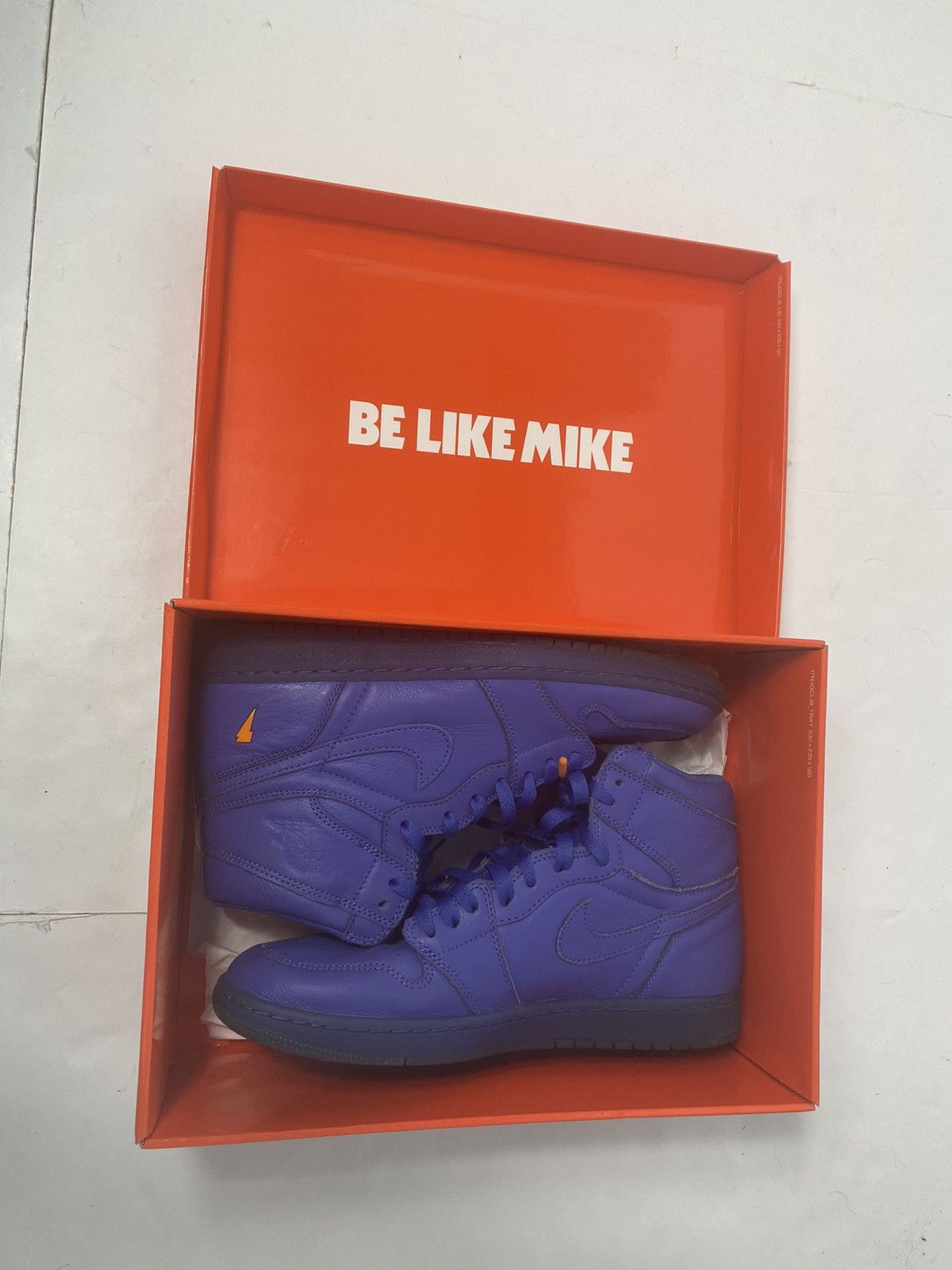 Gatorade × Nike Nike Air Jordan 1 Retro High OG Gatorade Grape Purple Size US 10.5 / EU 43-44 - 6 Thumbnail