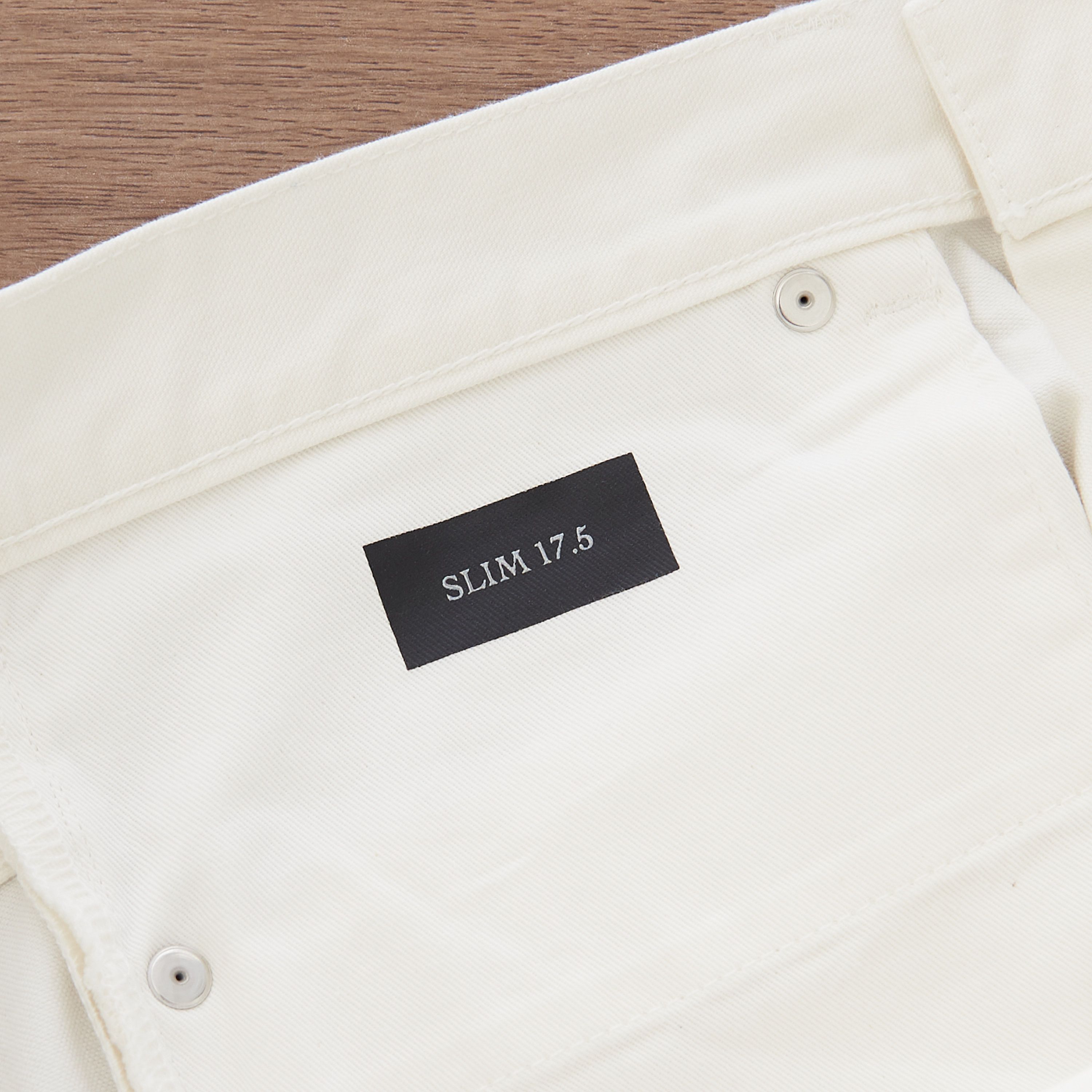 Dior Slimfit Jeans In White Cotton Denim with Paint Print Size US 32 / EU 48 - 12 Thumbnail