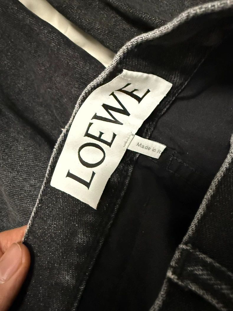 Loewe Loewe size 46 Black straight-leg jeans Size US 30 / EU 46 - 4 Thumbnail
