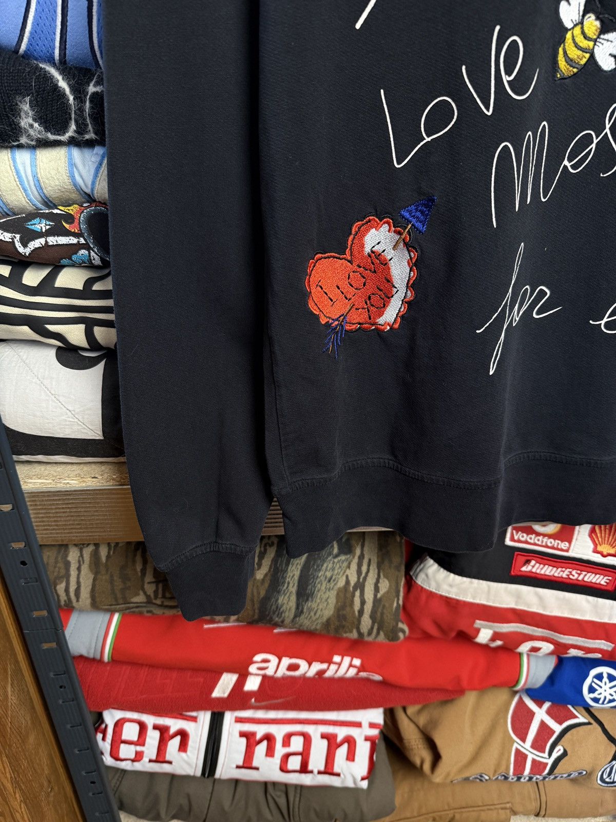 Moschino × Vintage Love Moschino In Love We Trust Big Logo Long Sleeve Tee Size US M / EU 48-50 / 2 - 3 Thumbnail
