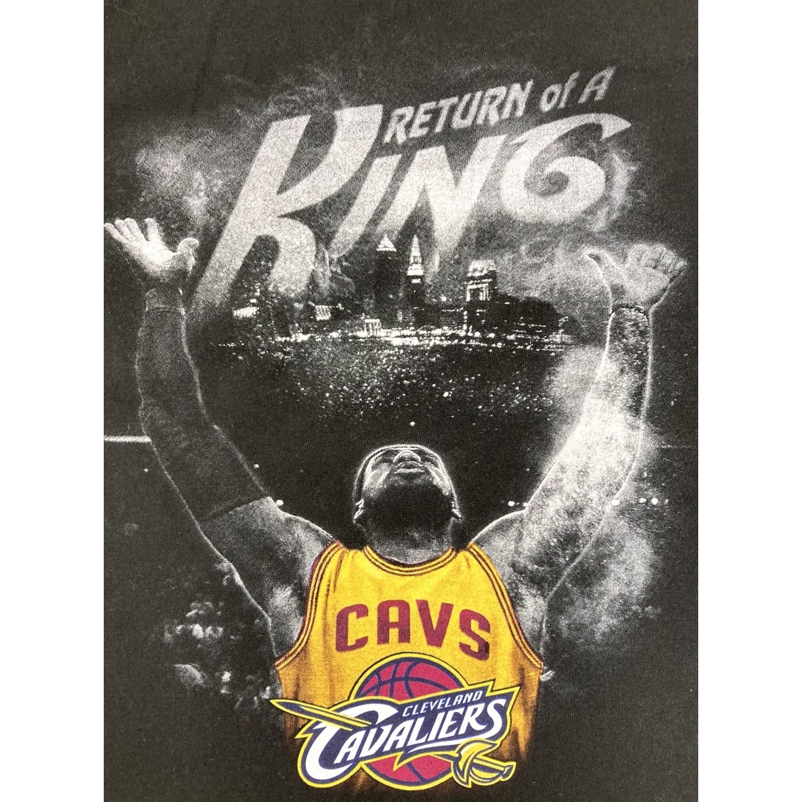 NBA VINTAGE Majestic Cleveland Cavaliers King Lebron James T-shirt Men LARGE Black Nike Size US L / EU 52-54 / 3 - 2 Thumbnail