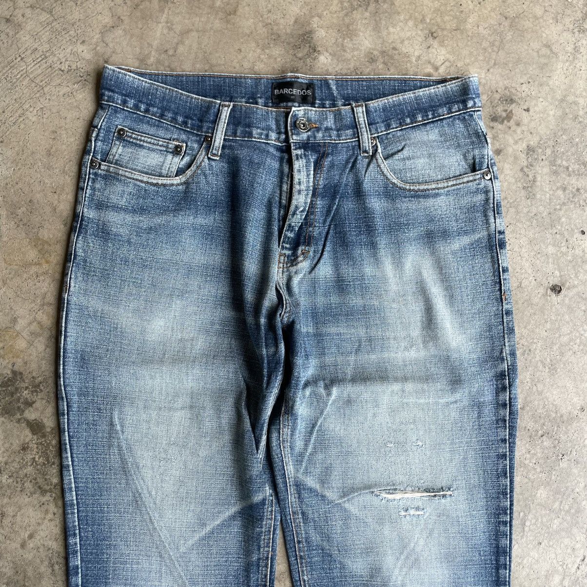 Japanese Brand 🔥🇯🇵Vintage Barcedos Stoned Washed Ripped Distress Denim Jeans Size US 35 - 2 Thumbnail