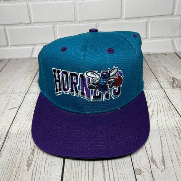 Adidas Vintage Charlotte Hornets NBA Adidas Hat Snapback Size ONE SIZE - 1 Thumbnail