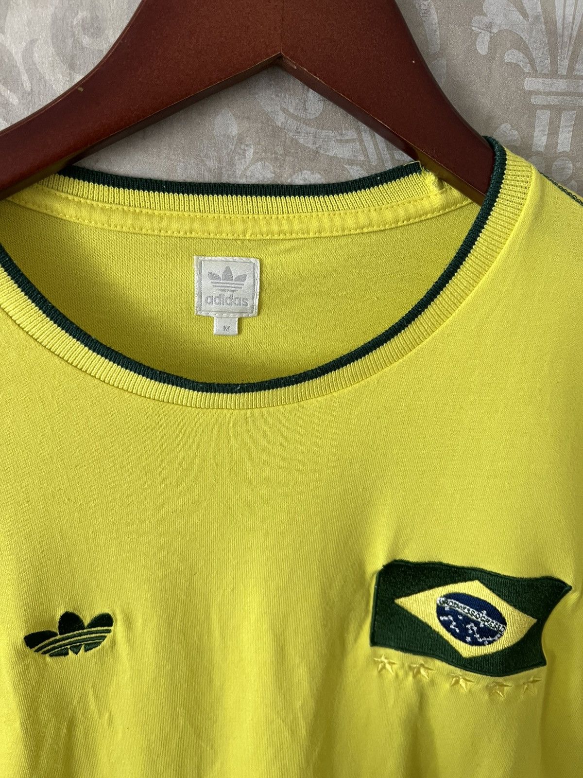 Adidas Vintage Adidas Brasil Football Tee Brazil Soccer Shirt Size US M / EU 48-50 / 2 - 3 Thumbnail