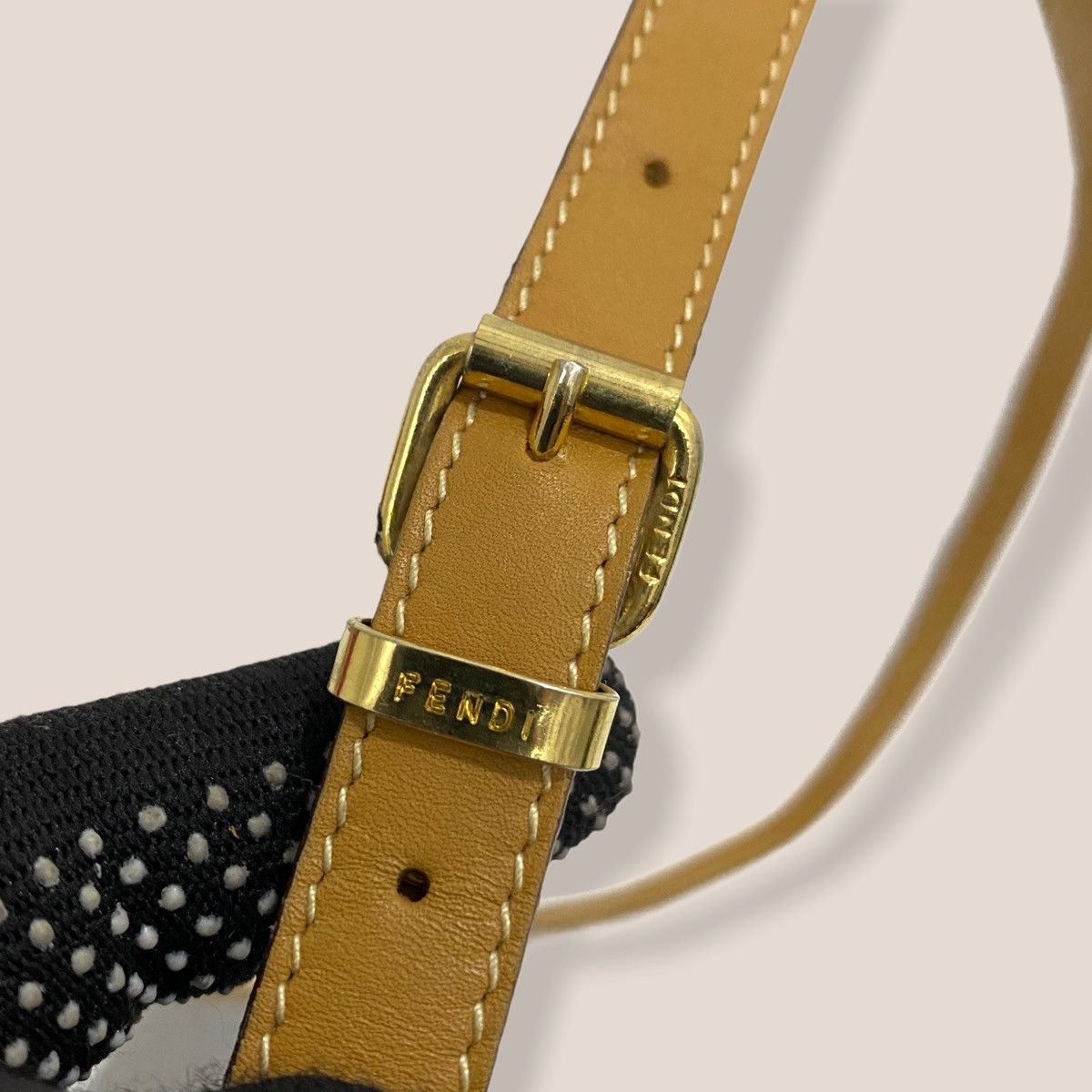 Fendi ‼️LASTDROP‼️ AUTHENTIC FENDI ROMA VINTAGE CROSSBODY BAG Size ONE SIZE - 7 Thumbnail