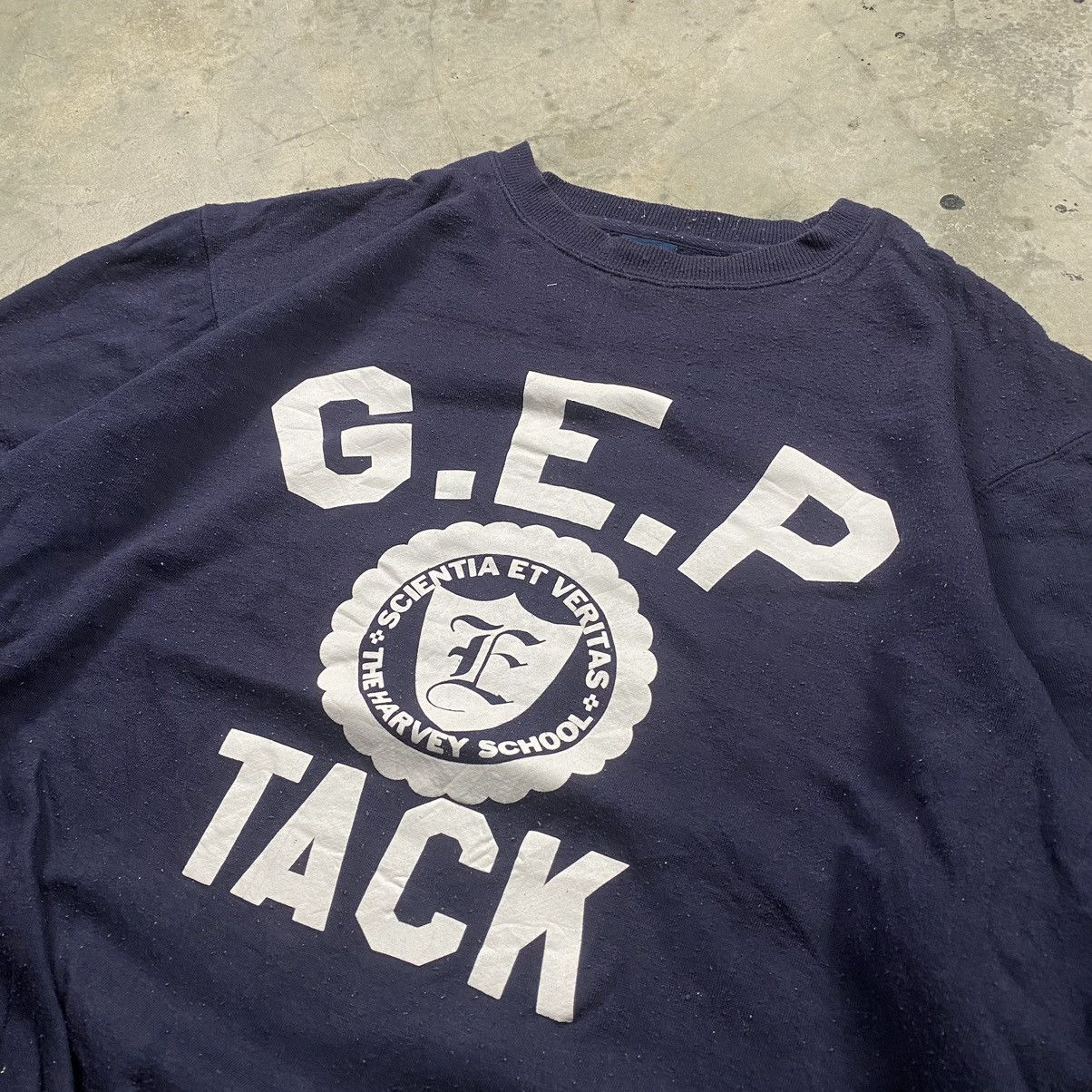 Japanese Brand × Vintage y2k Gold Experience Scientia Et Veritas Harvey School Size US XXL / EU 58 / 5 - 2 Thumbnail