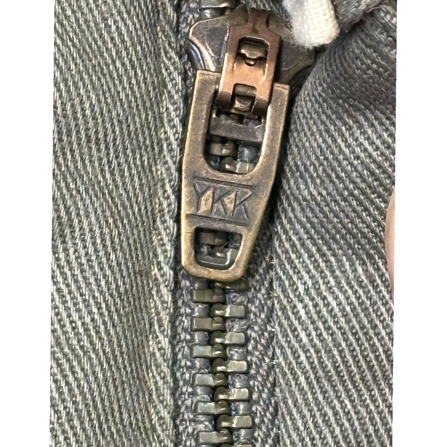 Polo Ralph Lauren VINTAGE Polo Ralph Lauren Chino Pants Mens 42x32 Pleated Khaki Cotton Relaxed Fit Size US XL / EU 56 / 4 - 3 Thumbnail