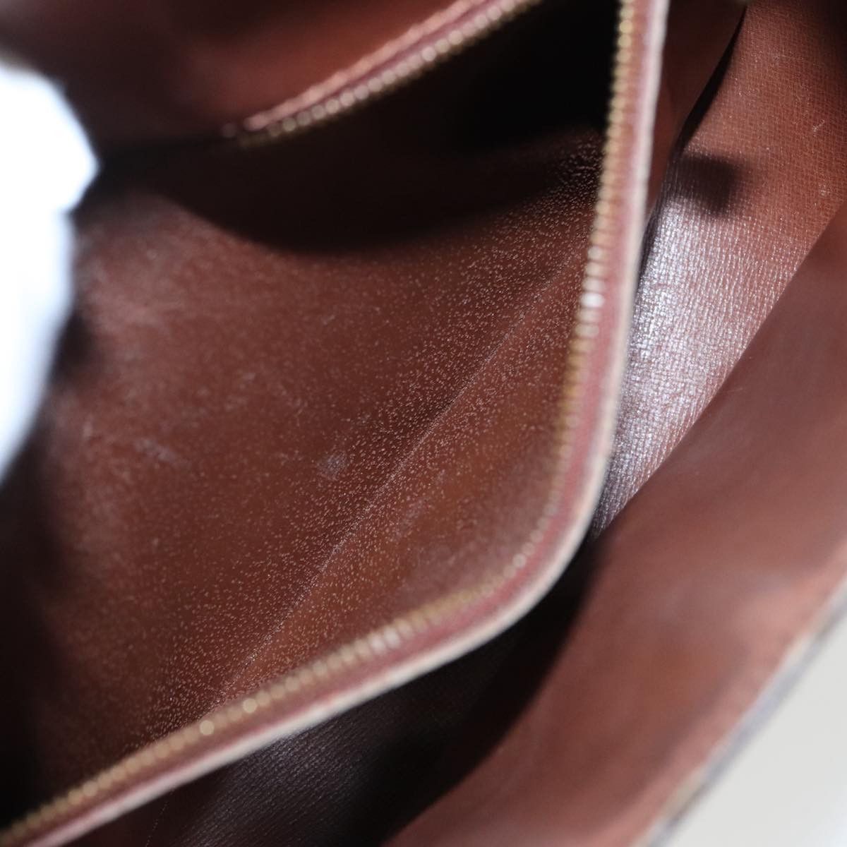 Louis Vuitton LOUIS VUITTON Monogram Saint Cloud GM Shoulder Bag M51242 Size ONE SIZE - 11 Thumbnail