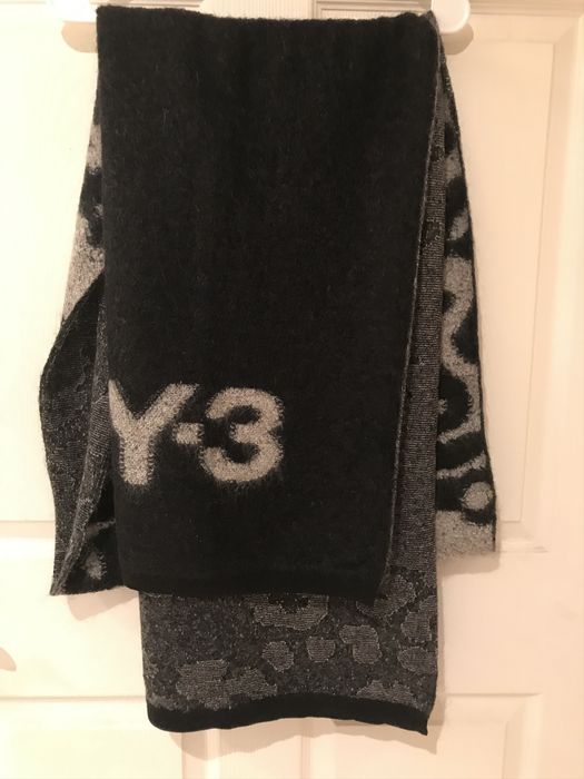 Adidas Y-3 AoP Leopard Wool Scarf | Grailed