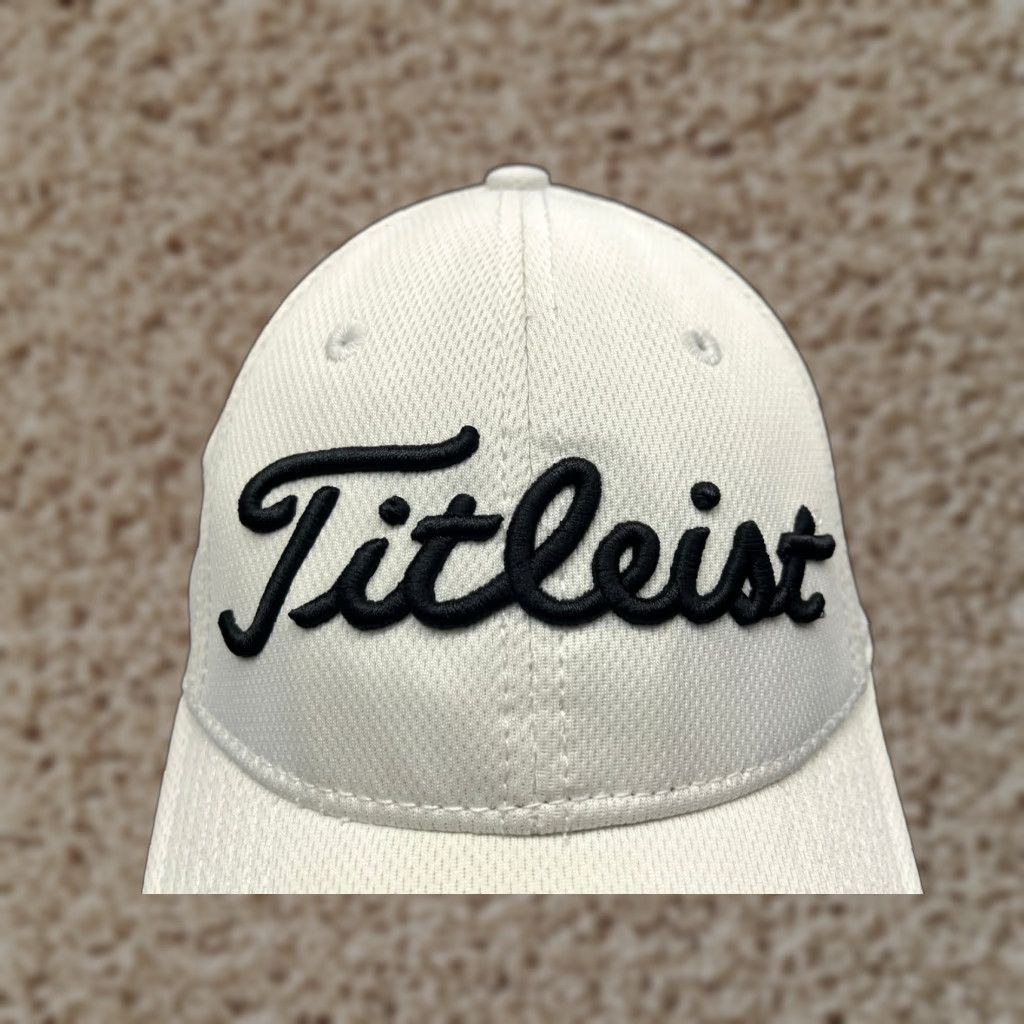 Titleist Titleist Hat Cap Fitted Adult White 100% Polyester Nike Mountain Falls Golf Club Logo Outdoor Lightweight Men Hats Size ONE SIZE - 1 Thumbnail