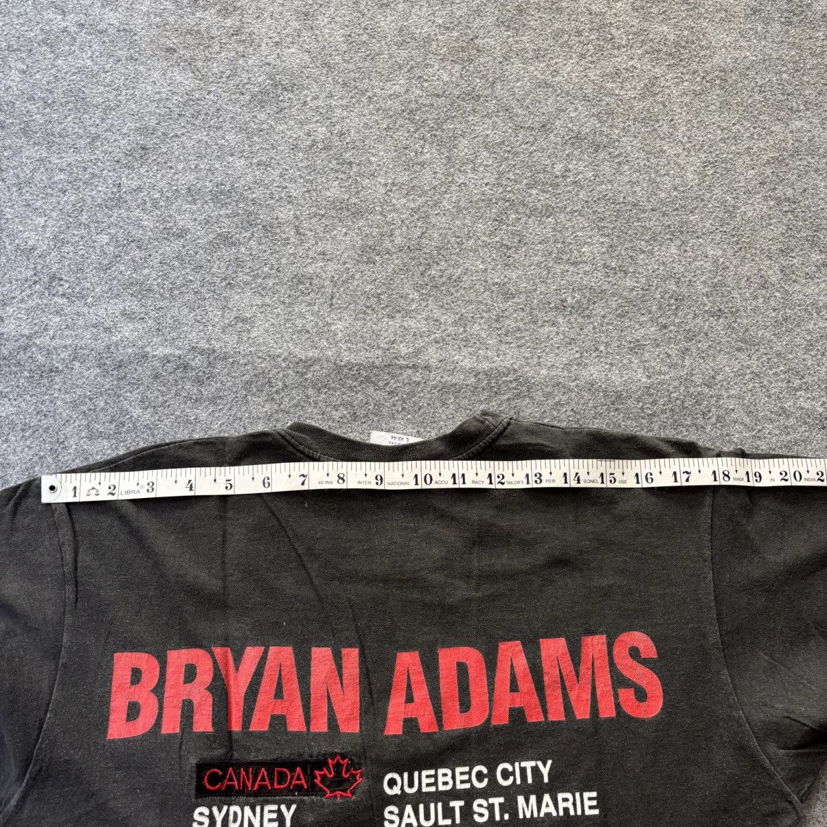Band Tees Vintage 1992 Bryan Adams "Waking Up the World" tour t-shirt Size US L / EU 52-54 / 3 - 9 Thumbnail
