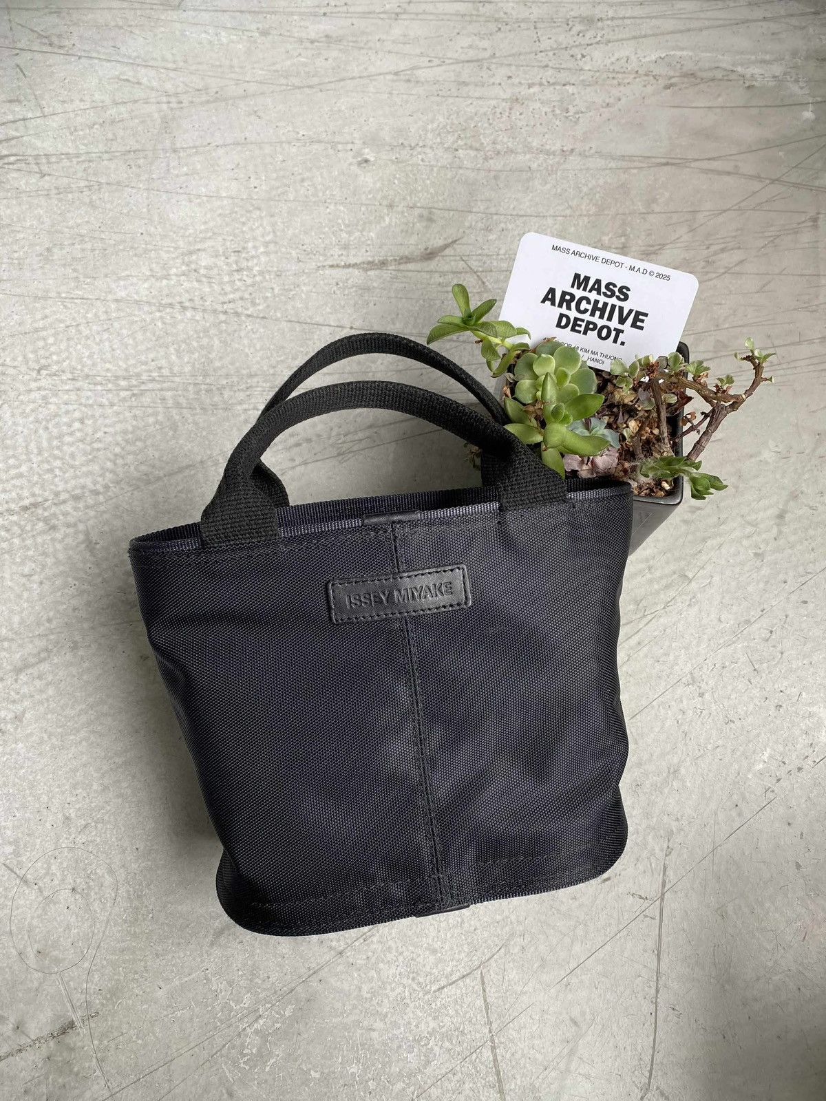 Issey Miyake Issey Miyake Mini Canvas Bag Size ONE SIZE - 1 Thumbnail