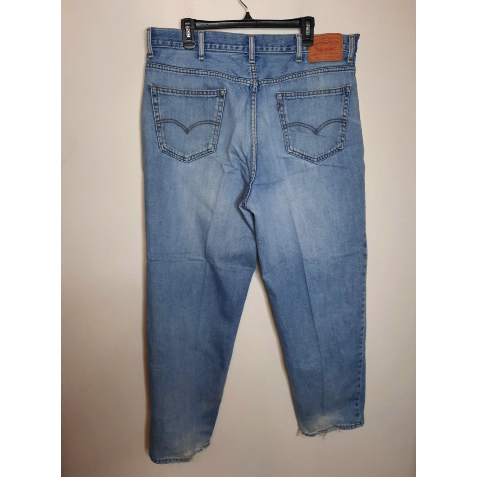 Levi's VINTAGE Levi's 560 Comfort Fit Jeans Men Denim 39x31 Blue Brown Distressed Relaxed Jeans Mens Regular Inseam 31 560 Series Size US 39 - 5 Thumbnail