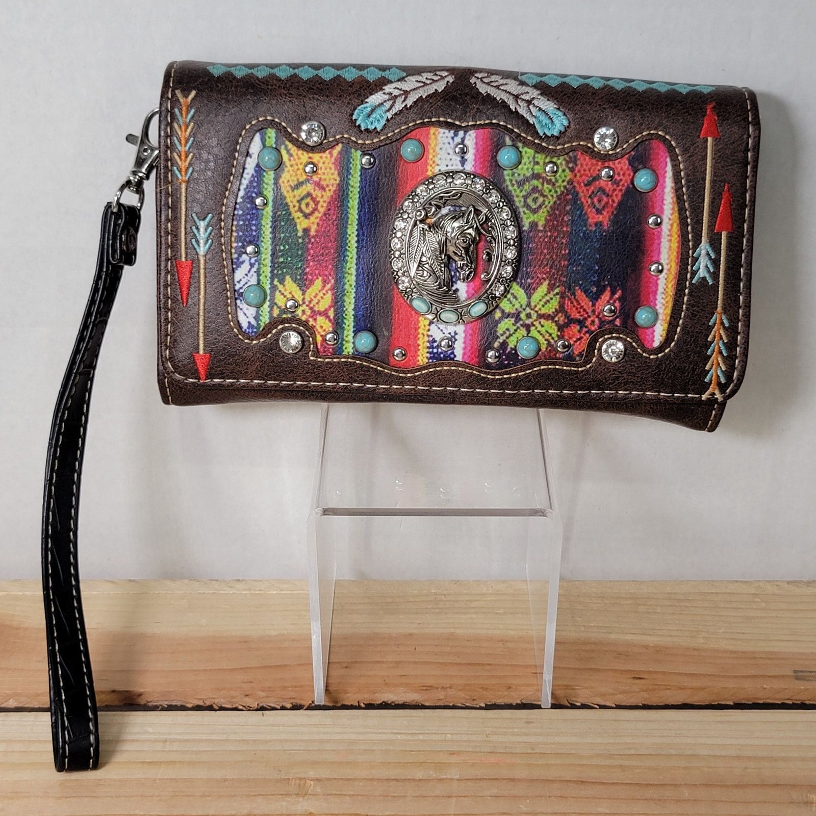 Other Unbranded Southwestern Style Faux Leather Clutch Wallet Size ONE SIZE - 1 Thumbnail