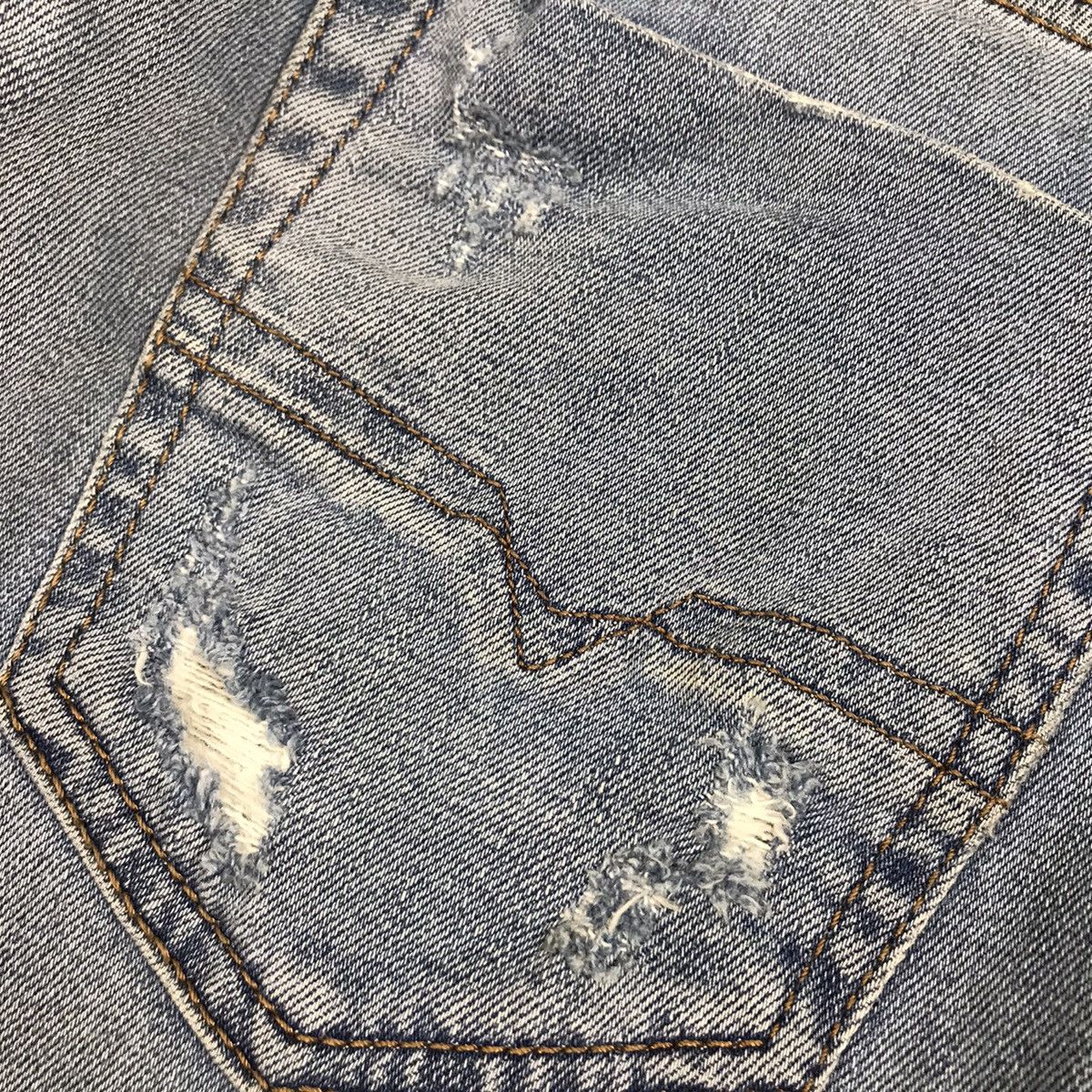 Diesel SLIM DIESEL DISTRESSED JEANS PANTS Size US 30 / EU 46 - 15 Thumbnail