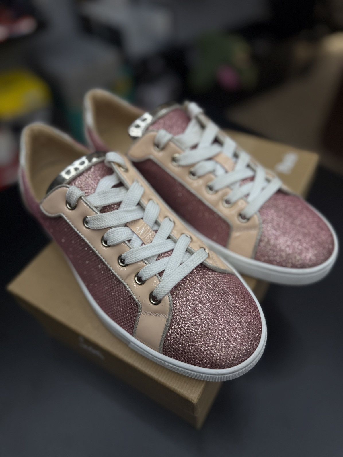 Christian Louboutin Christian Louboutin Pink Low Top Women’s Shoes 39EU/9US Size US 9 / IT 39 - 9 Thumbnail