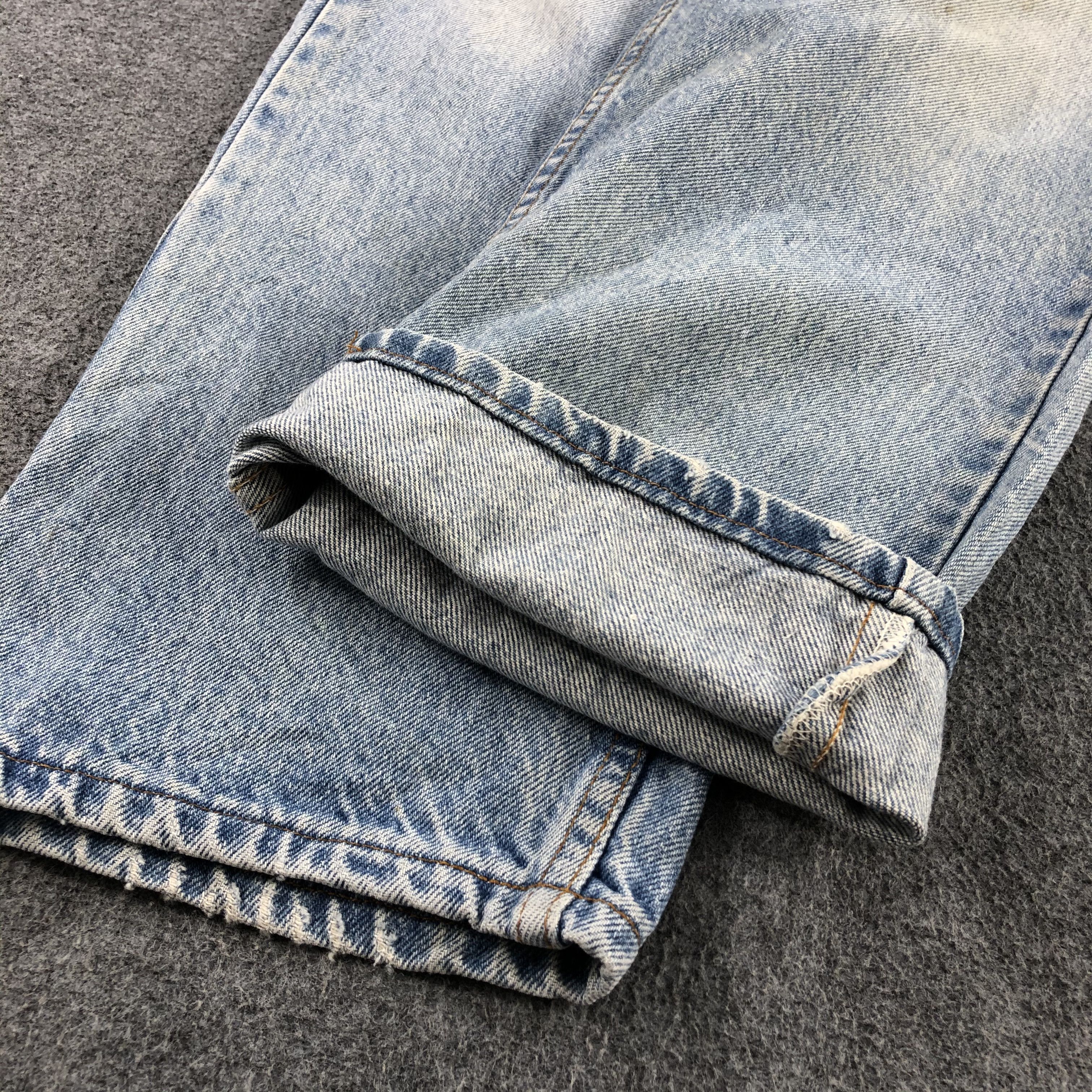 Levi's 90s Vintage Light Wash Levis 505 Jeans-J2283 Size US 35 - 7 Thumbnail