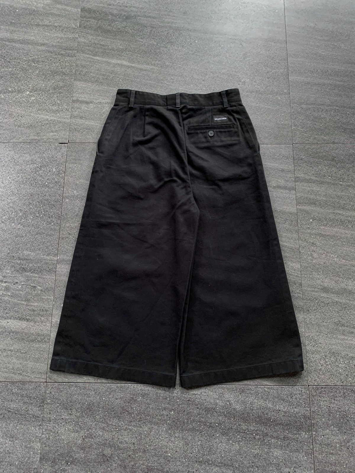 Balenciaga FREE TAX! Thick Cotton Long Short Pants Size US 27 - 8 Thumbnail
