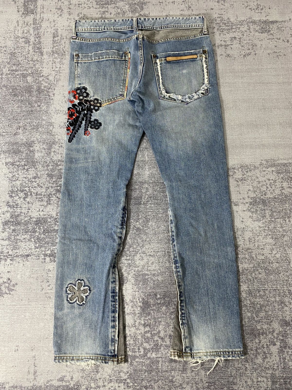Le Grande Bleu (L.G.B.) takeo kikuchi patchwork jeans flared embroidery y2k Size US 32 / EU 48 - 9 Thumbnail