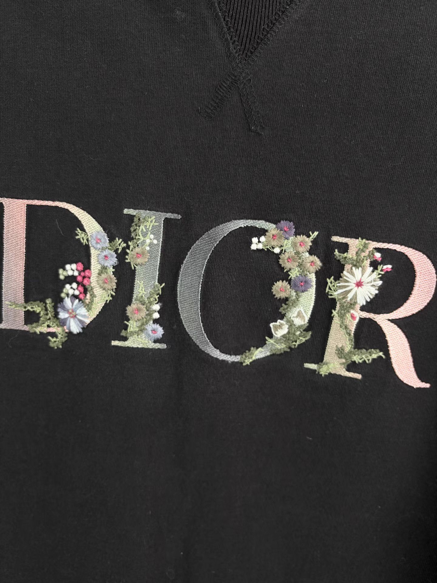 Dior DIOR Black Floral Short Sleeve K1 Size US S / EU 44-46 / 1 - 3 Thumbnail