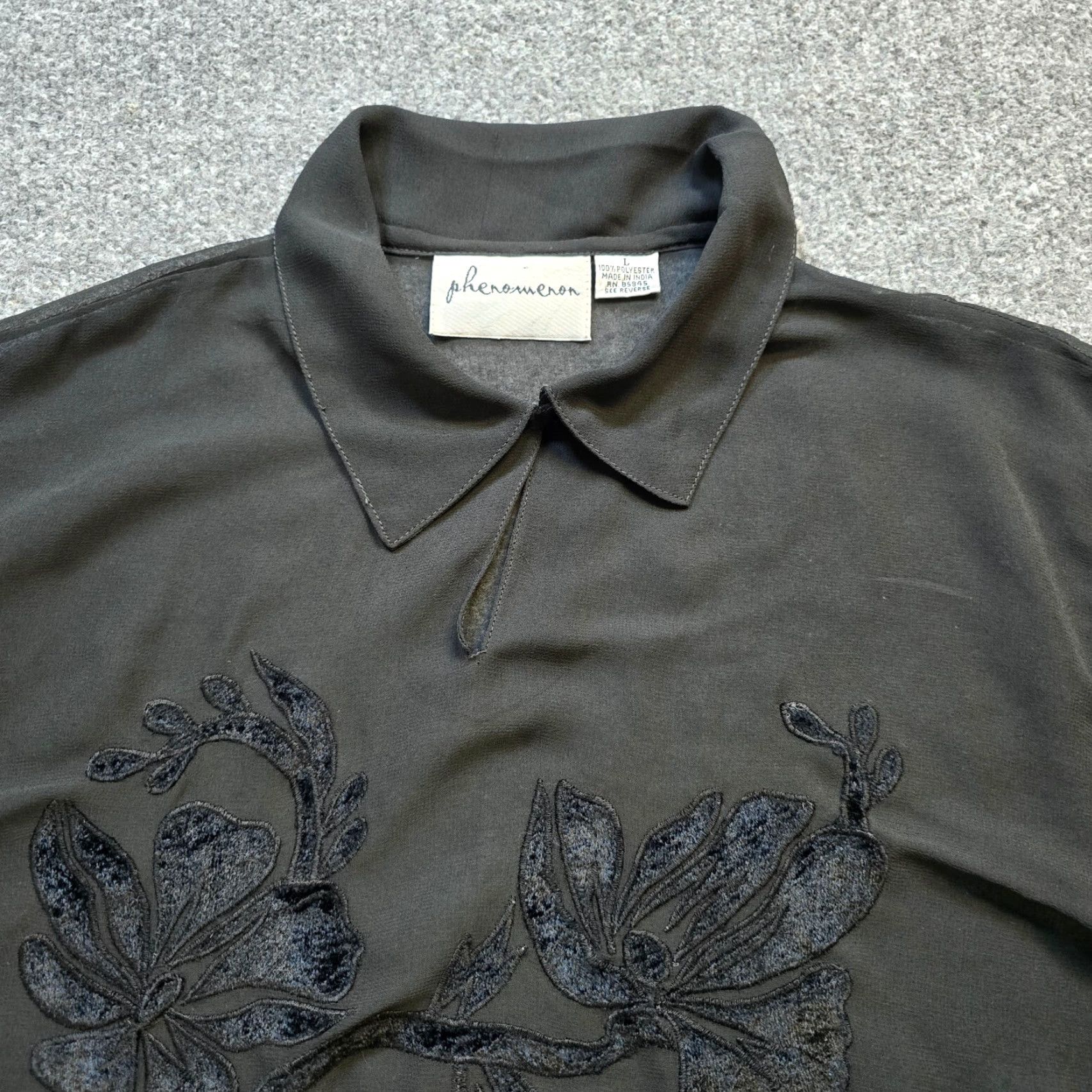 Vintage VINTAGE Phenomenon Top Womens Large Black Sheer Velvet Collared Witch Goth 90S Size L / US 10 / IT 46 - 2 Thumbnail