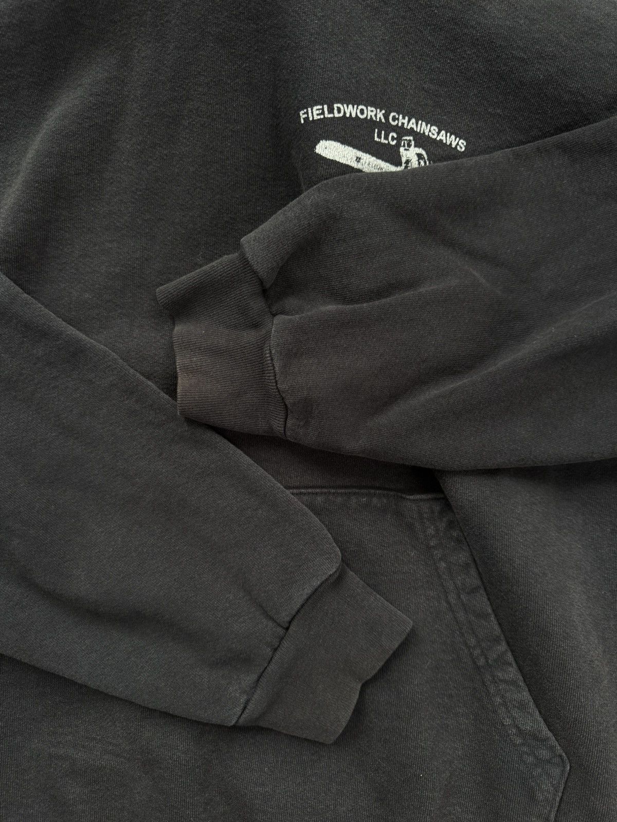 Vintage Fieldwork Faded Black Hoodie Size US L / EU 52-54 / 3 - 6 Thumbnail