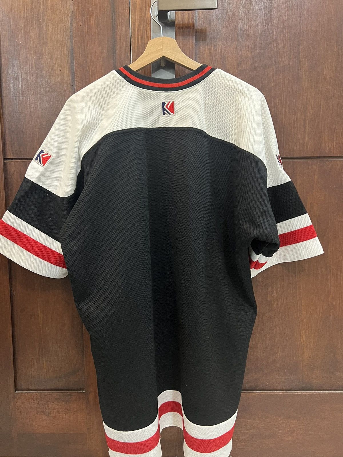 Karl Kani Vintage Karl Kani Big Logo Jersey Size US XL / EU 56 / 4 - 3 Thumbnail