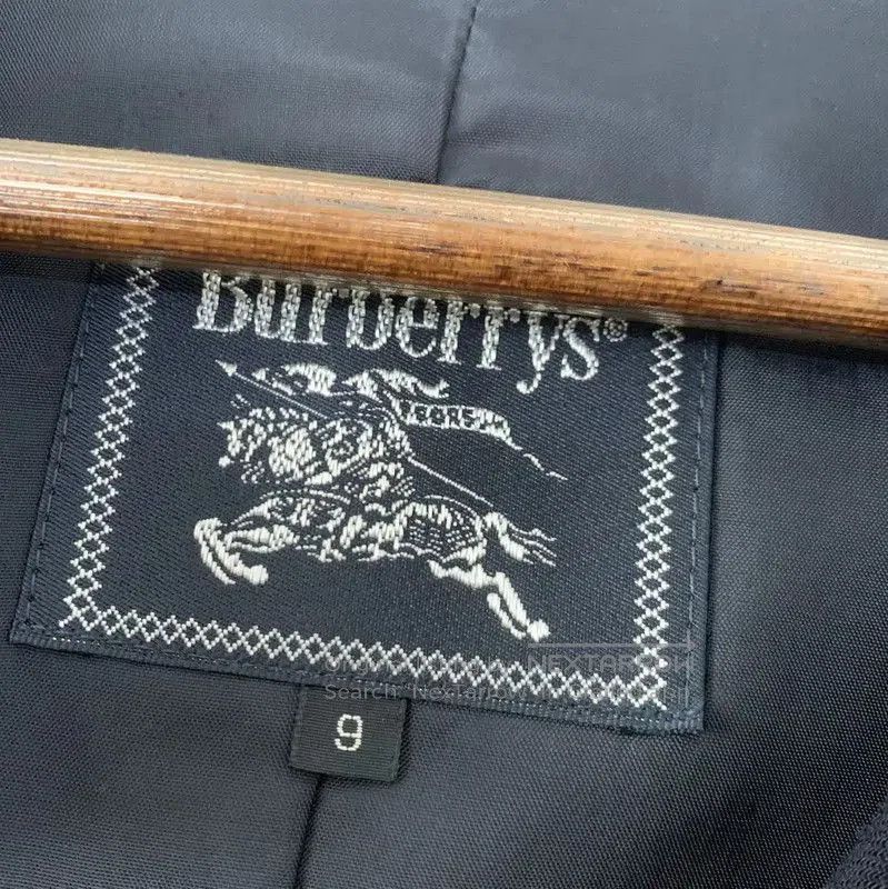 Burberry Burberry Women's Navy Wool Dress. Size M / US 6-8 / IT 42-44 - 4 Thumbnail