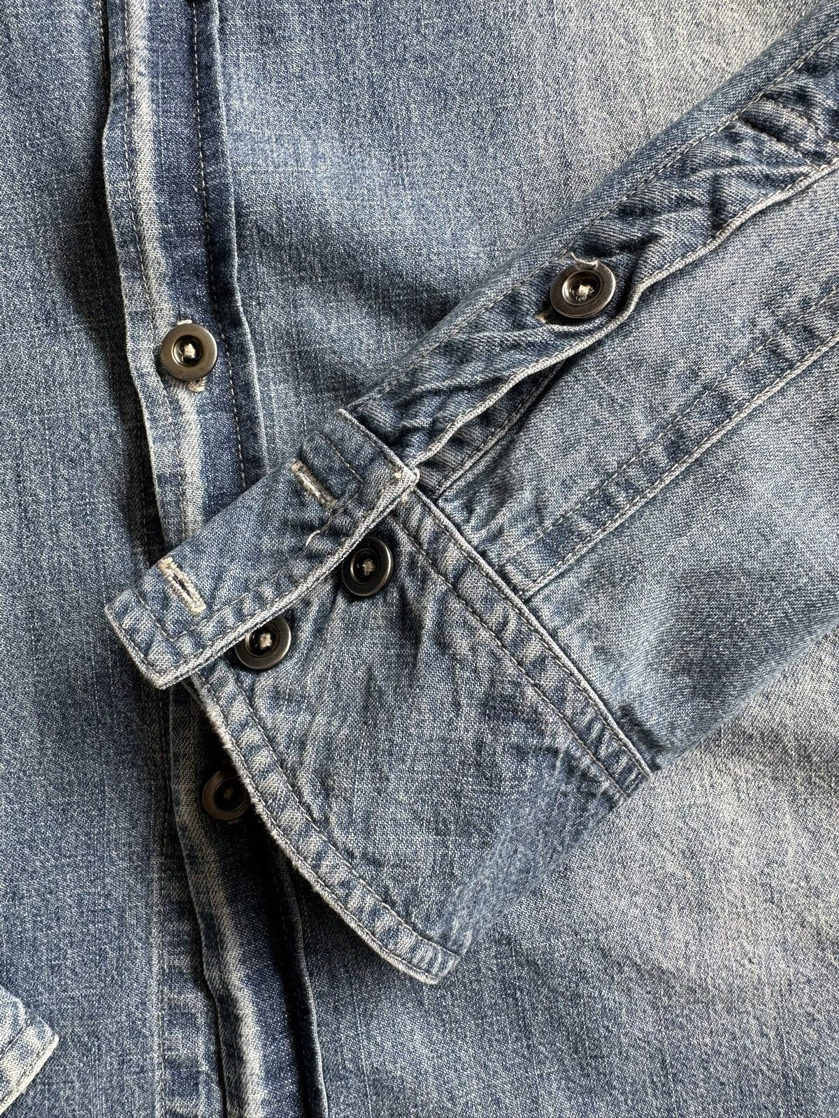 Schlussel 00's Schlussel j-rock stonewash denim shirt Size US M / EU 48-50 / 2 - 20 Thumbnail