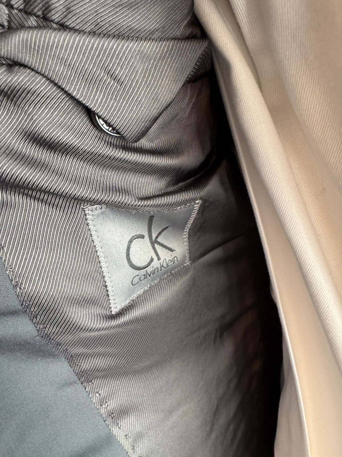 Calvin Klein Calvin Klein 46 black suit Size 46R - 5 Thumbnail