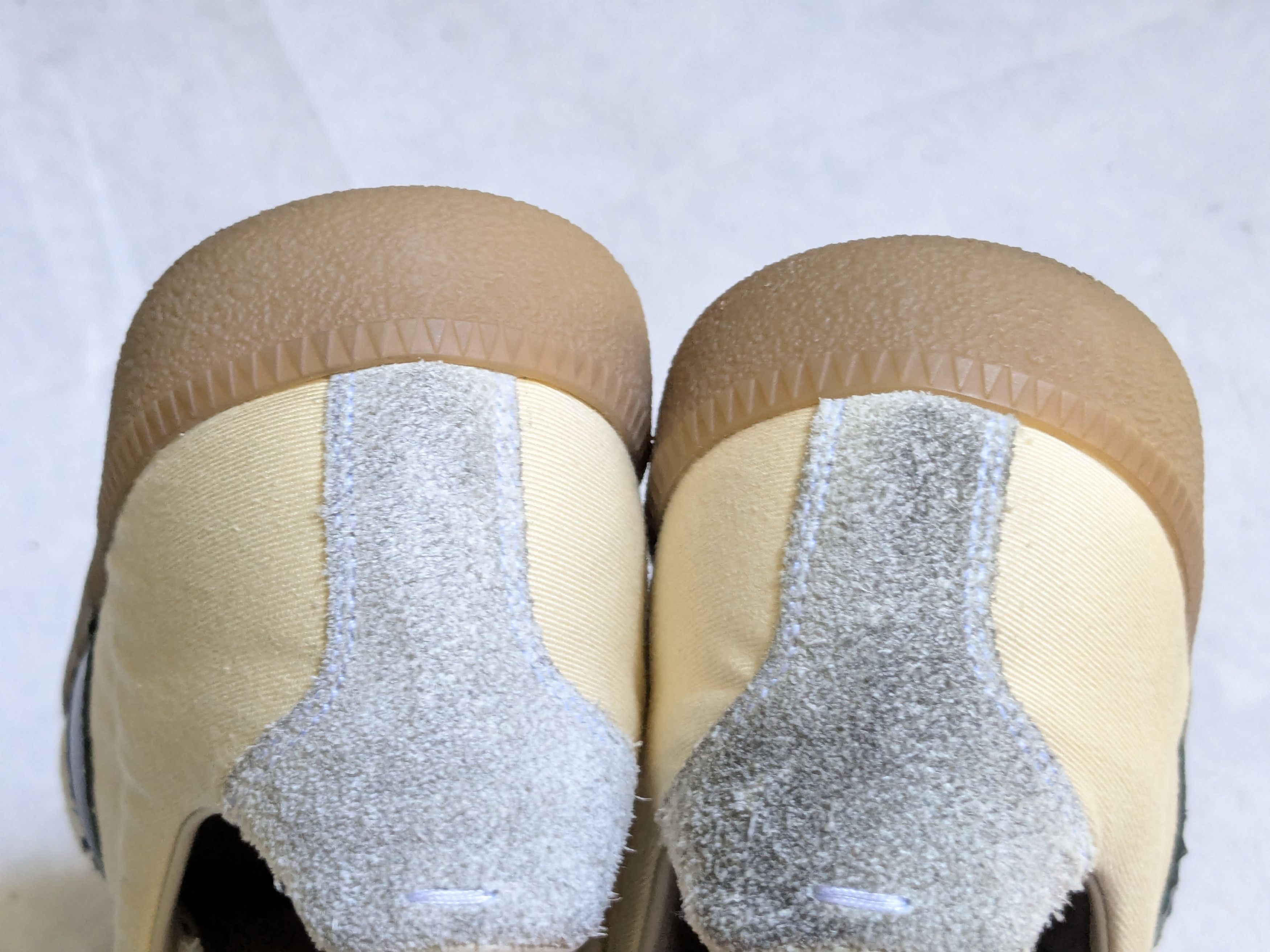 Maison Margiela Maison Margiela GAT Replica Canvas 9 42 Low Tops Gum Size US 9 / EU 42 - 16 Thumbnail