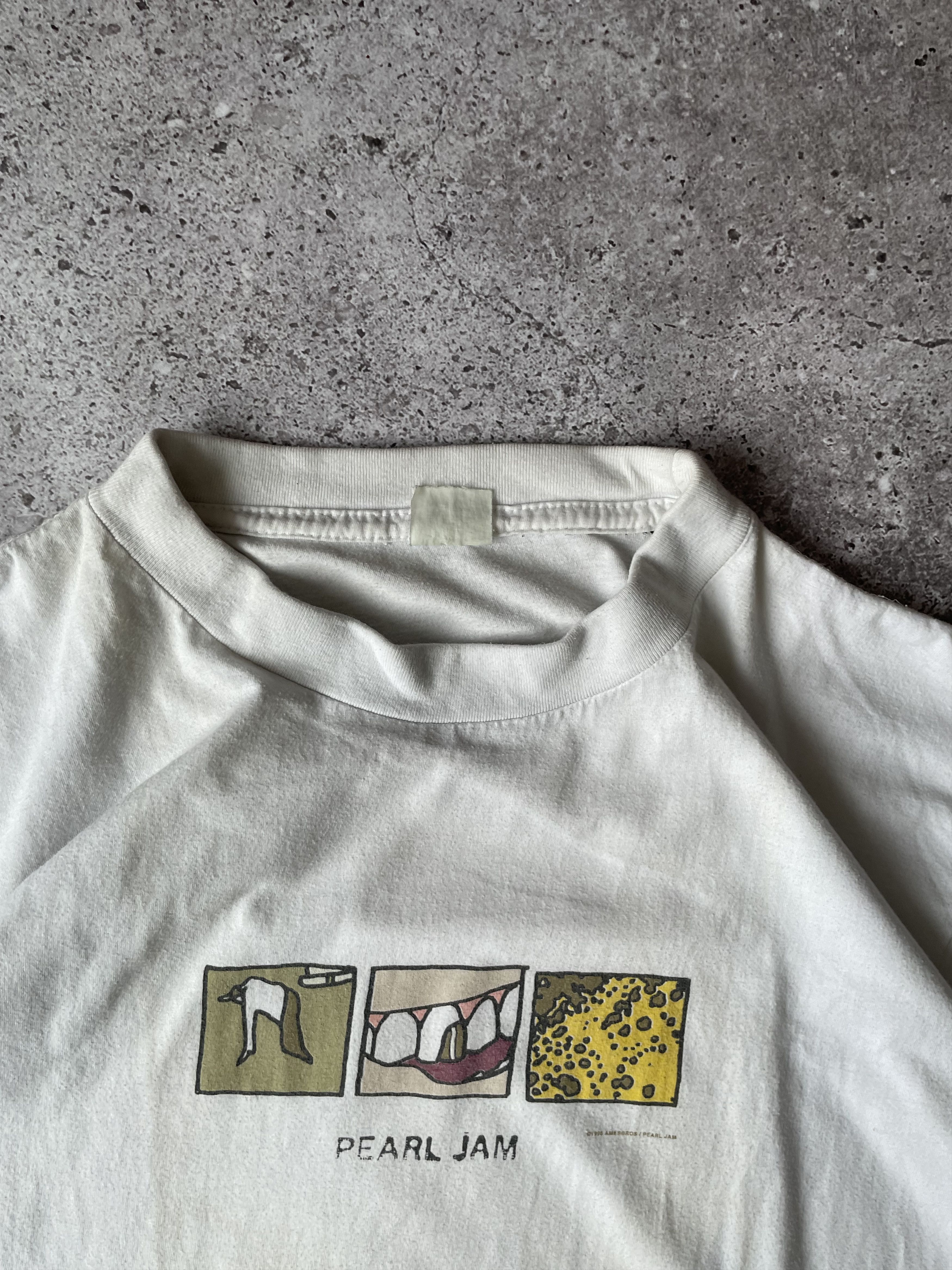 Vintage Vintage 1996 Pearl Jam European Tour T-Shirt Ames Bros Size US L / EU 52-54 / 3 - 6 Thumbnail