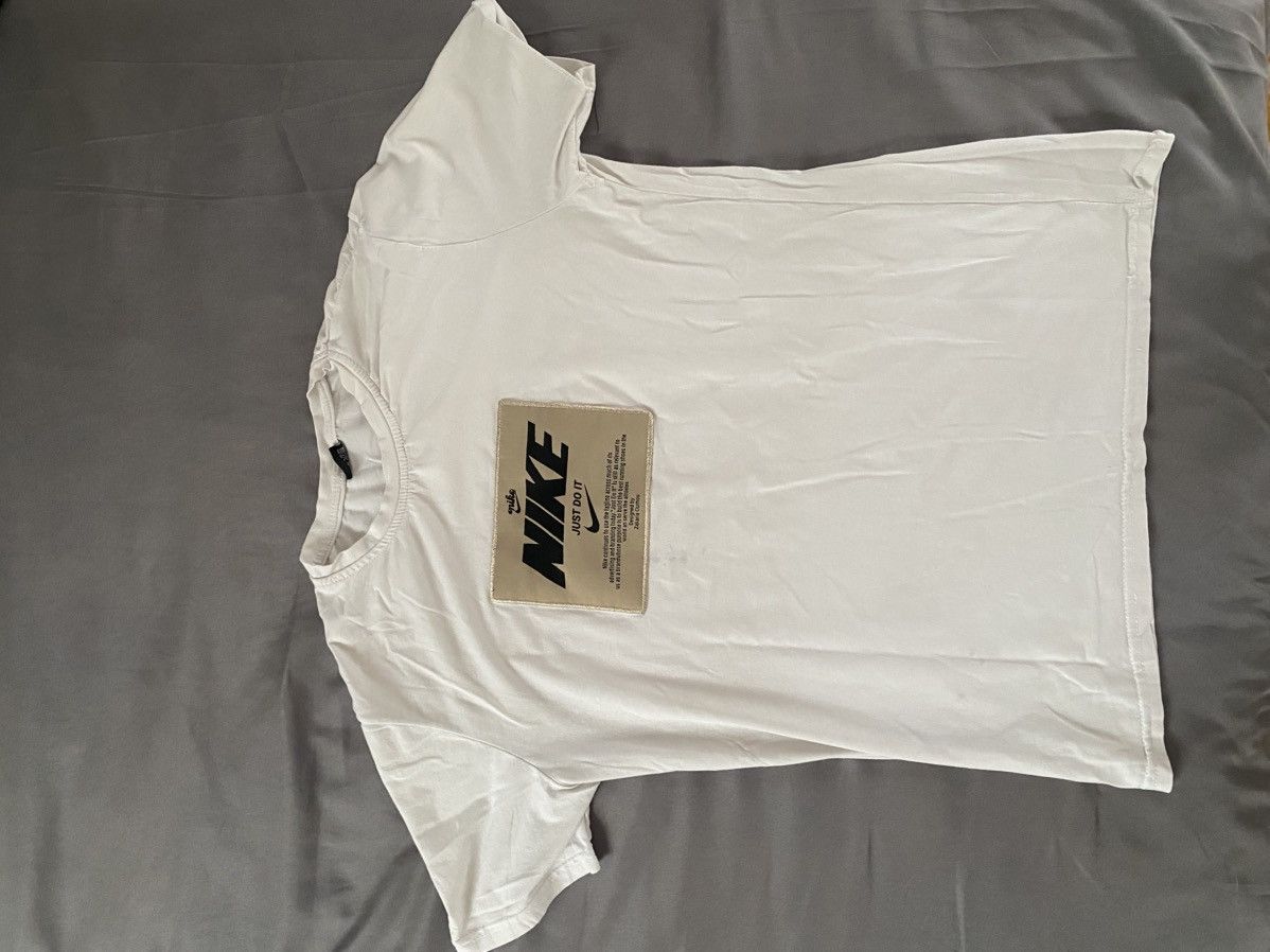 Nike Short sleeve nike T-shirt Size US XS / EU 42 / 0 - 1 Thumbnail